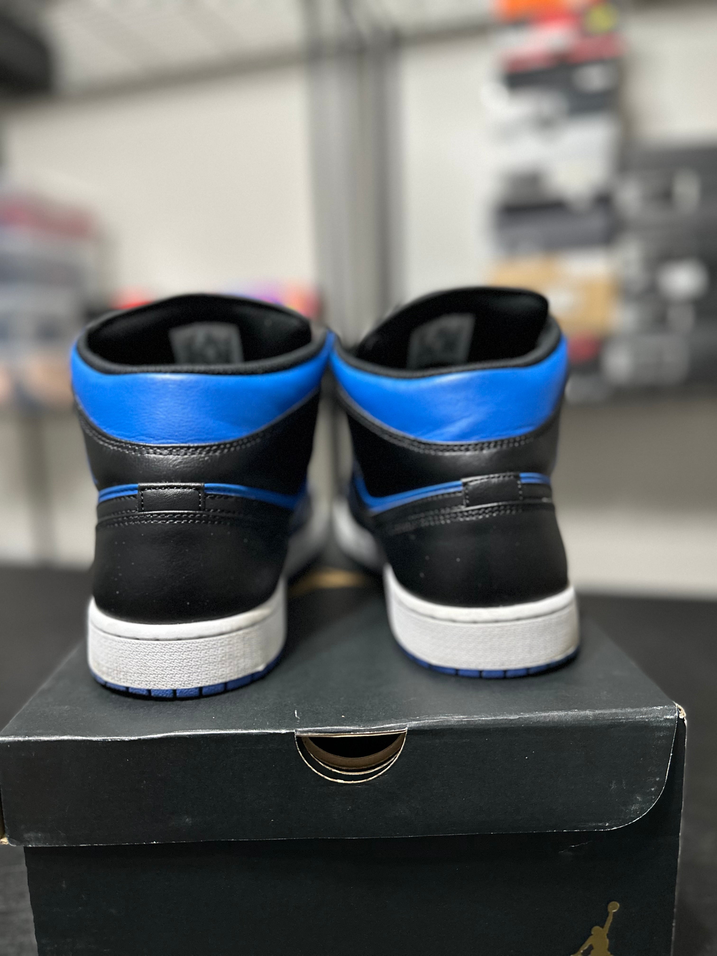 Size 12 - J1 mid black/blue