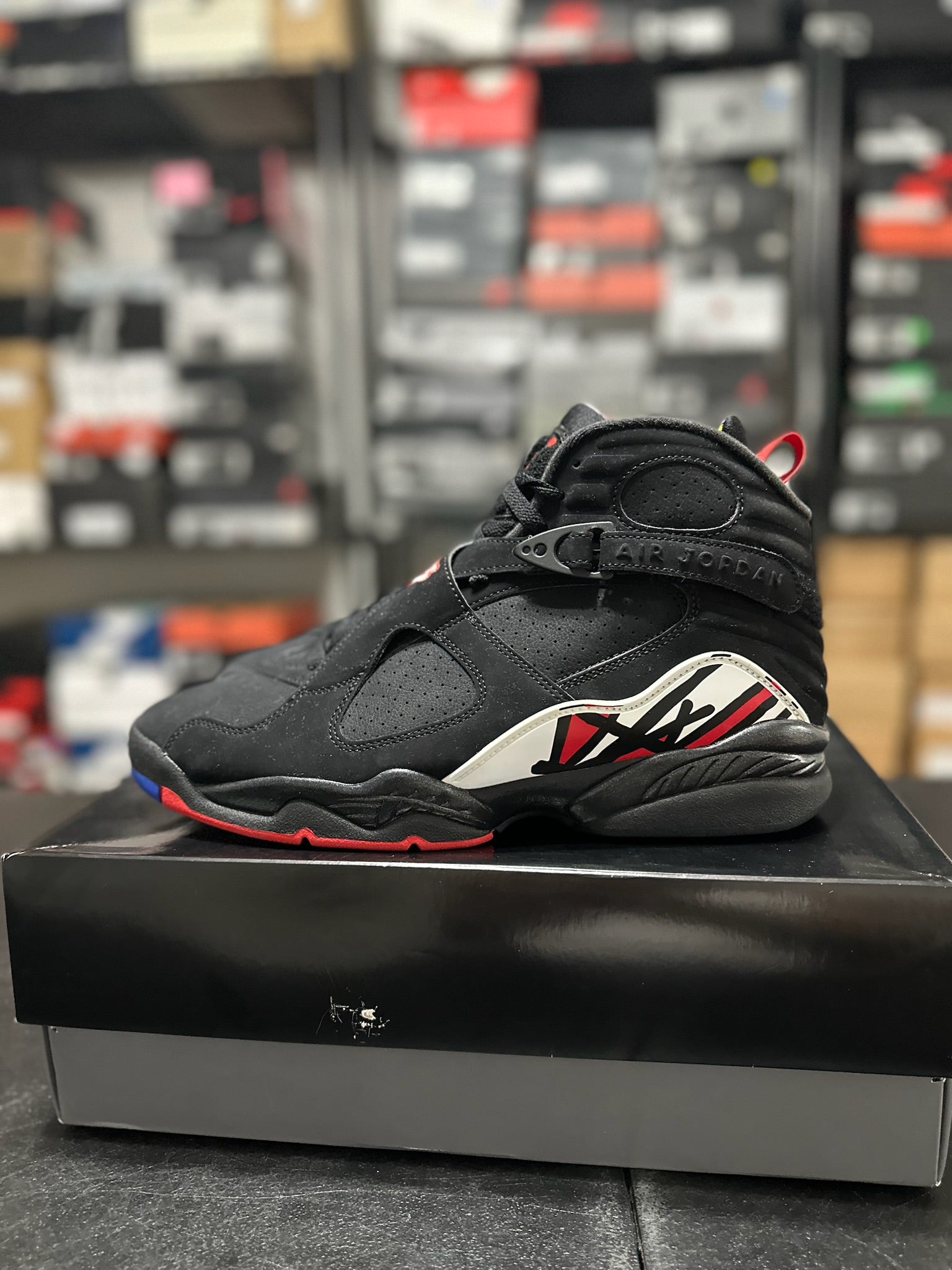 Size 11 - J8 Playoffs