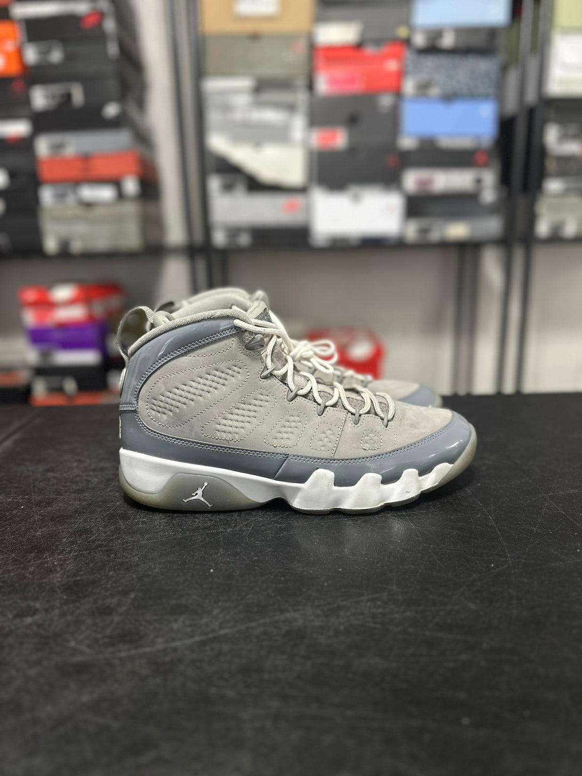Size 10.5 - J9 Cool Grey 2025