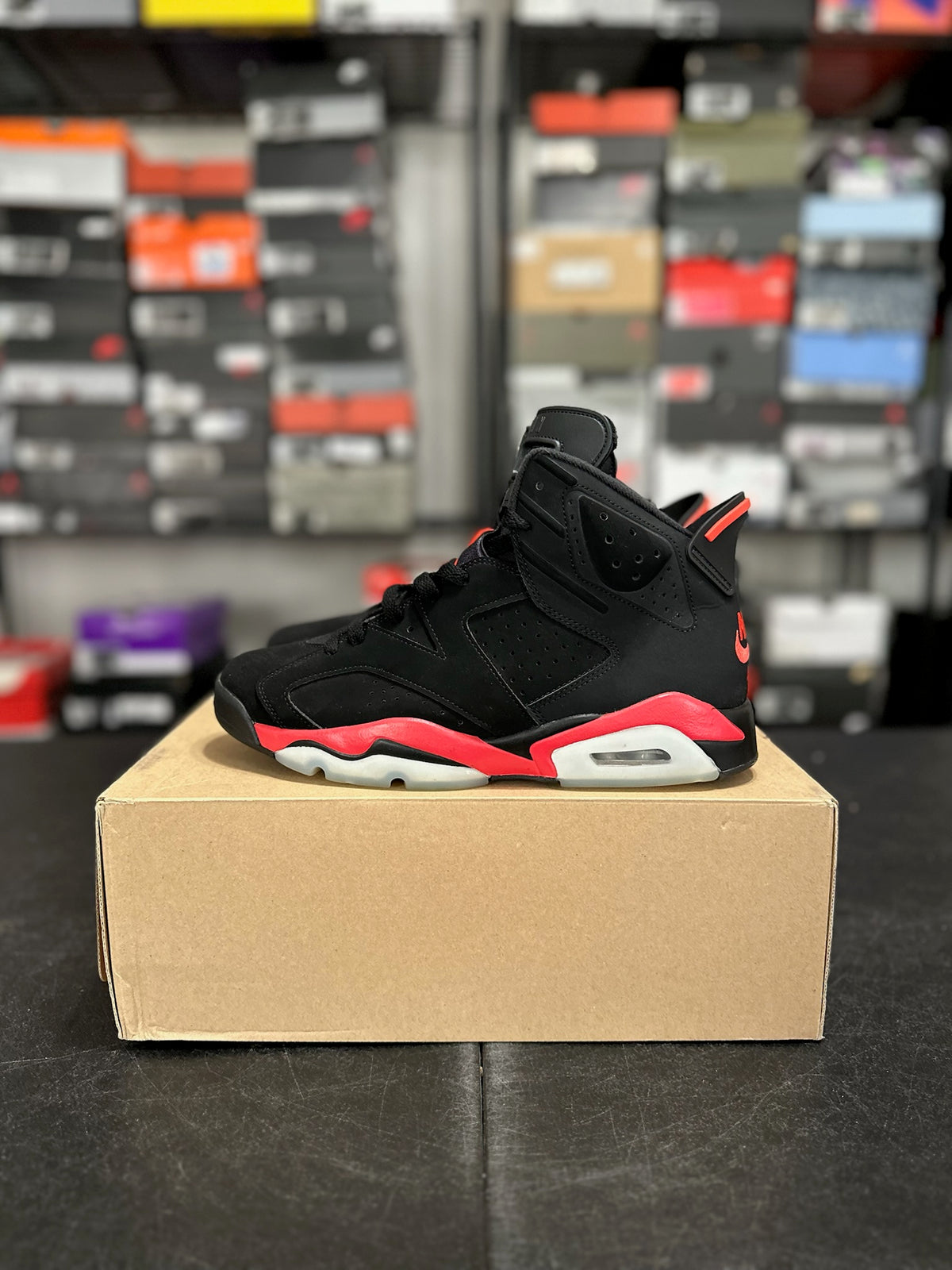 Size 9.5 - j6 infrared salesman