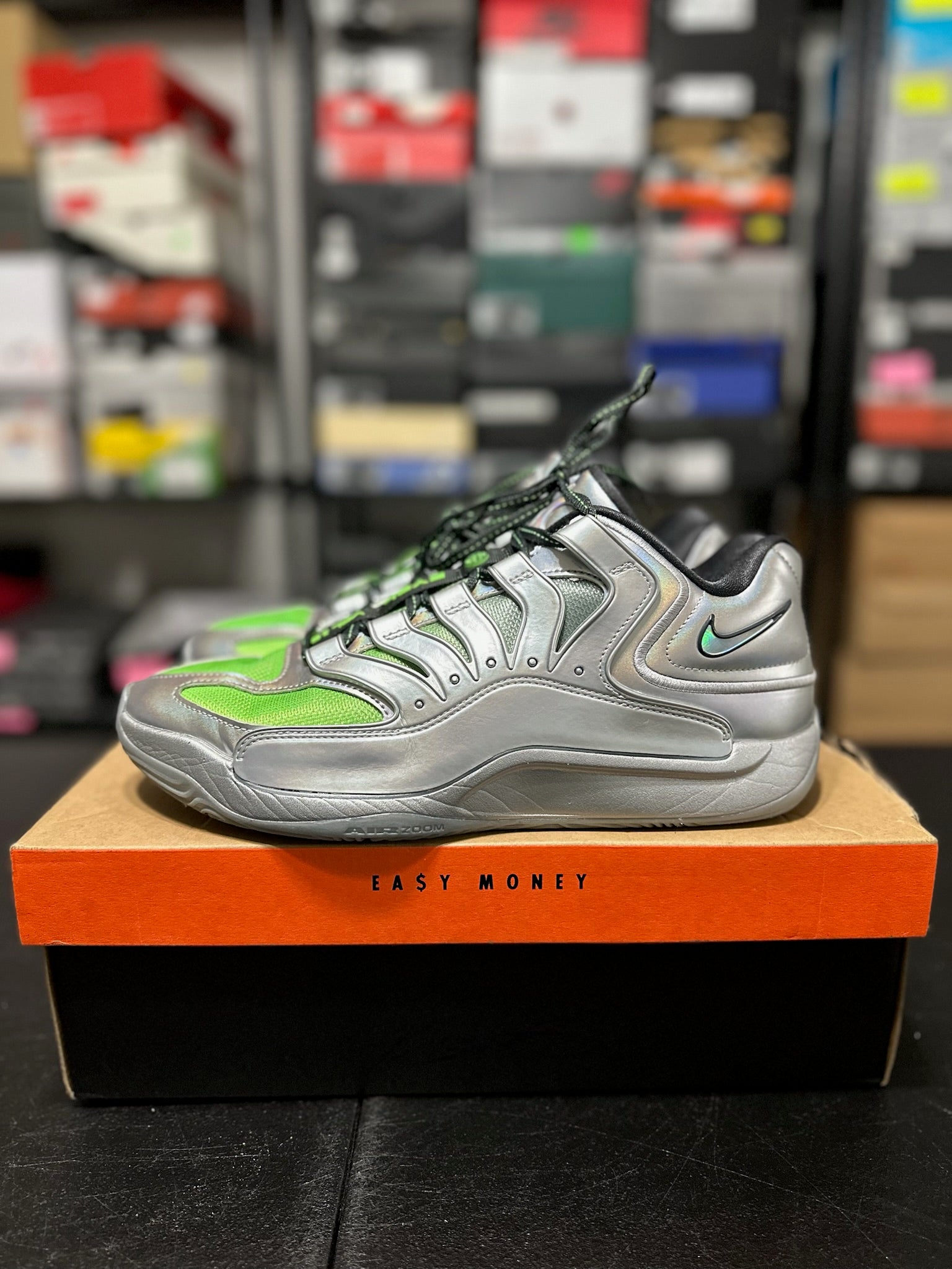 Size 10 - KD 18 EYBL