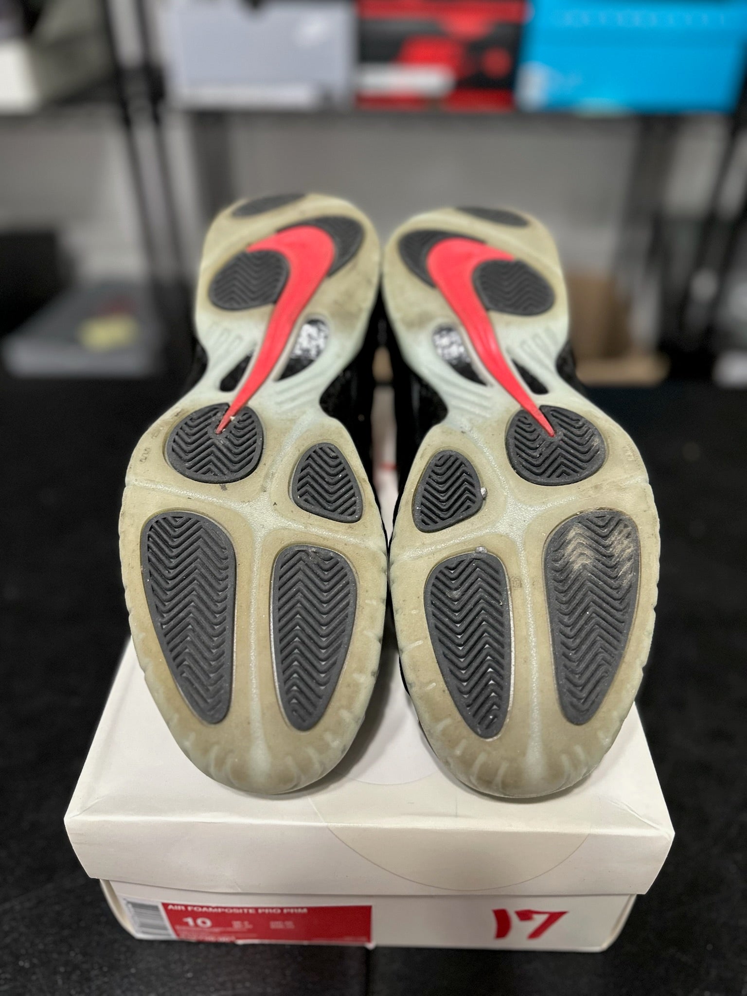 Size 10 - Foamposite Pro Yeezy
