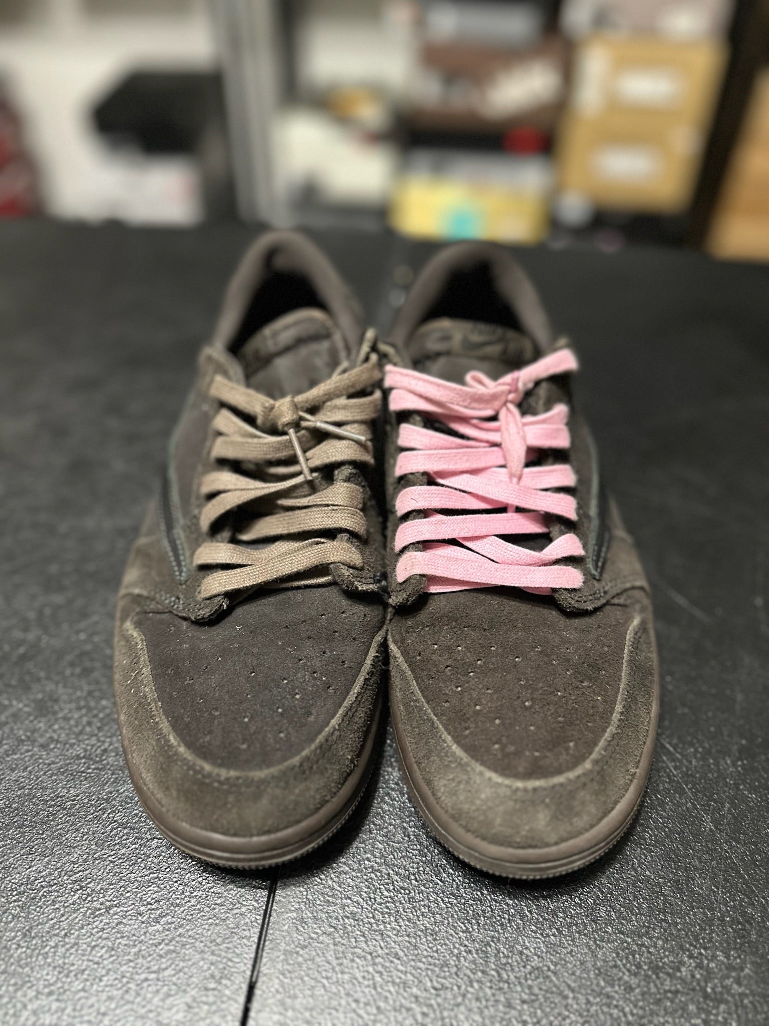 Size 9 - J1 Low Travis Scott Velvet Brown