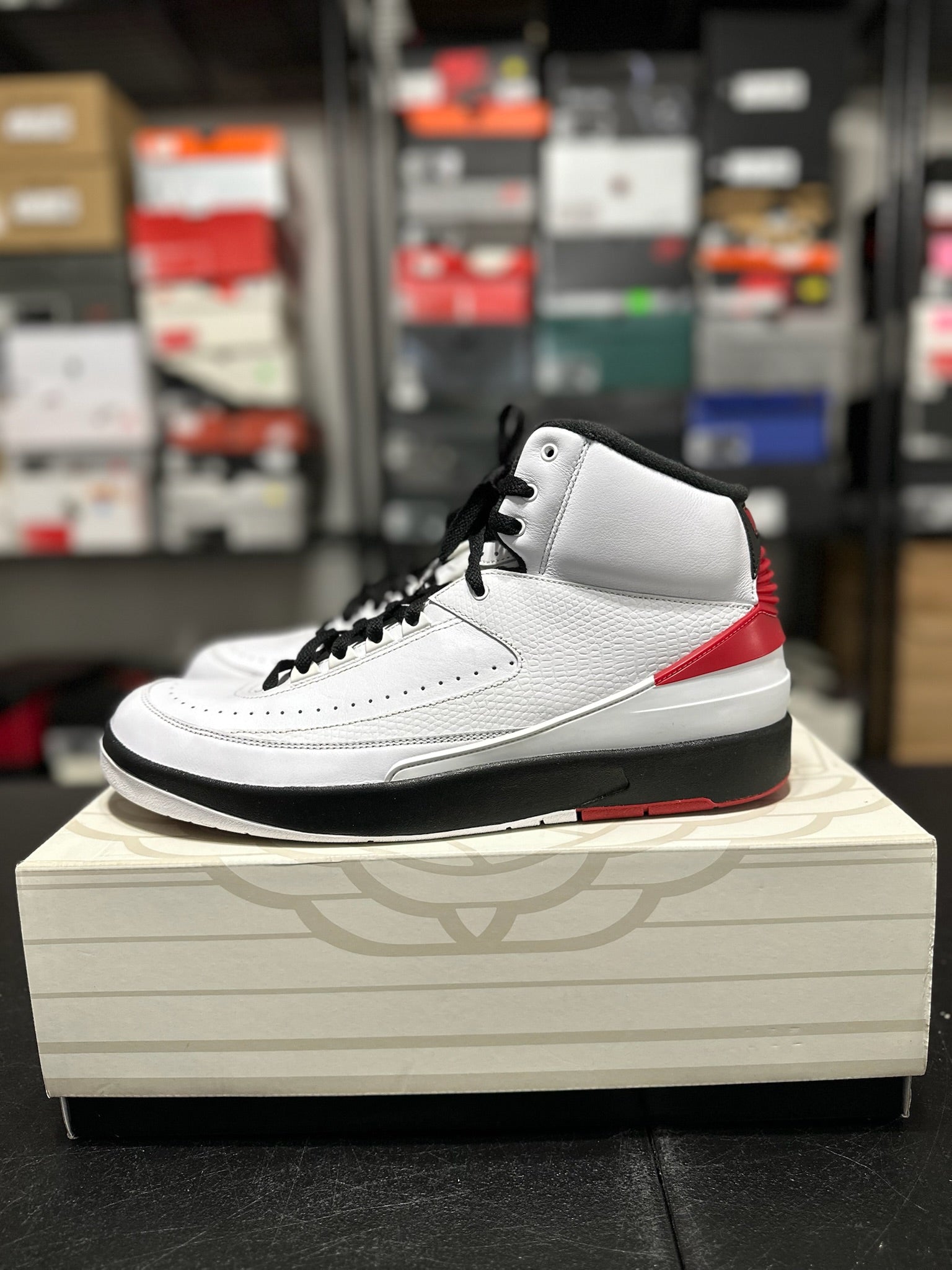 Size 13 - J2 Chicago
