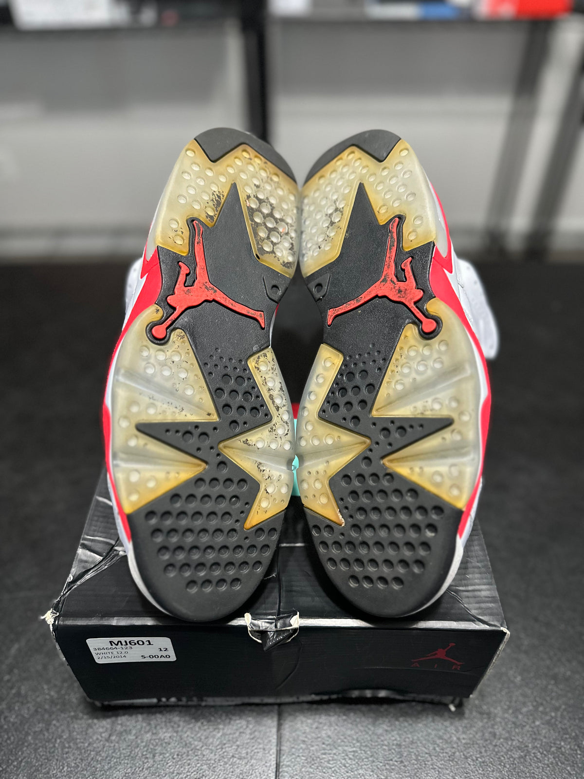 Size 12 - J6 white infrared