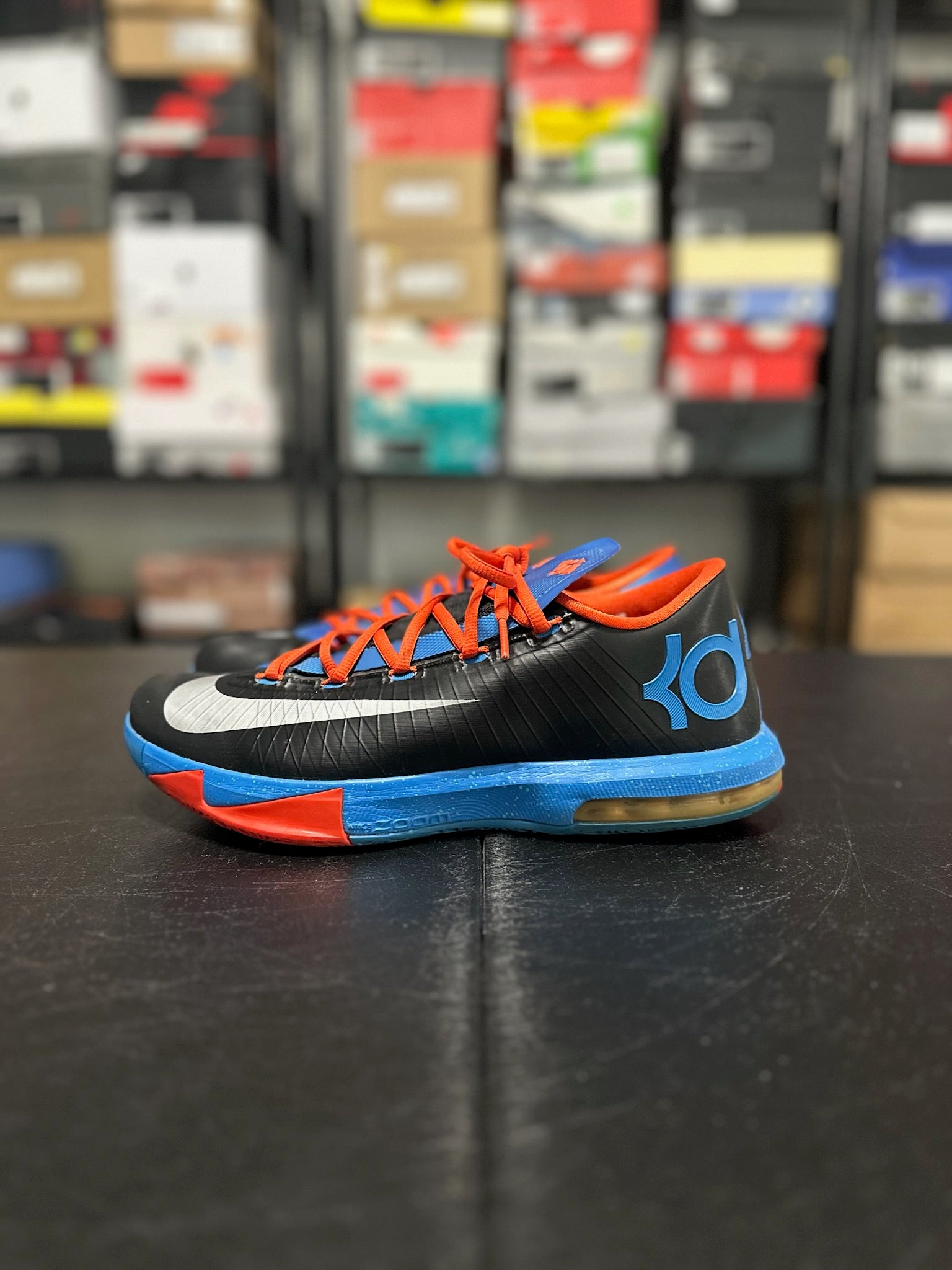 Size 10 - KD 6 Away