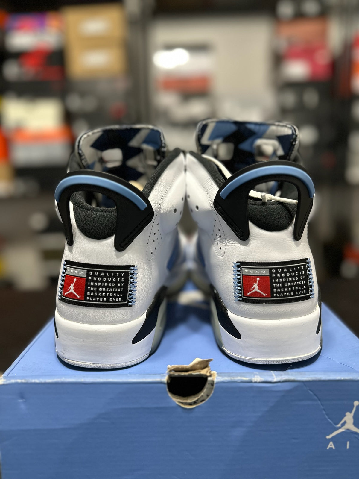 Size 8 - j6 UNC white
