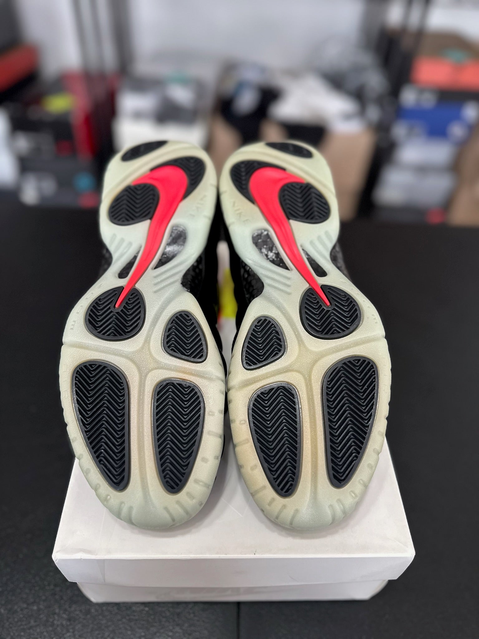 Size 10 - Foamposite Pro Yeezy DS