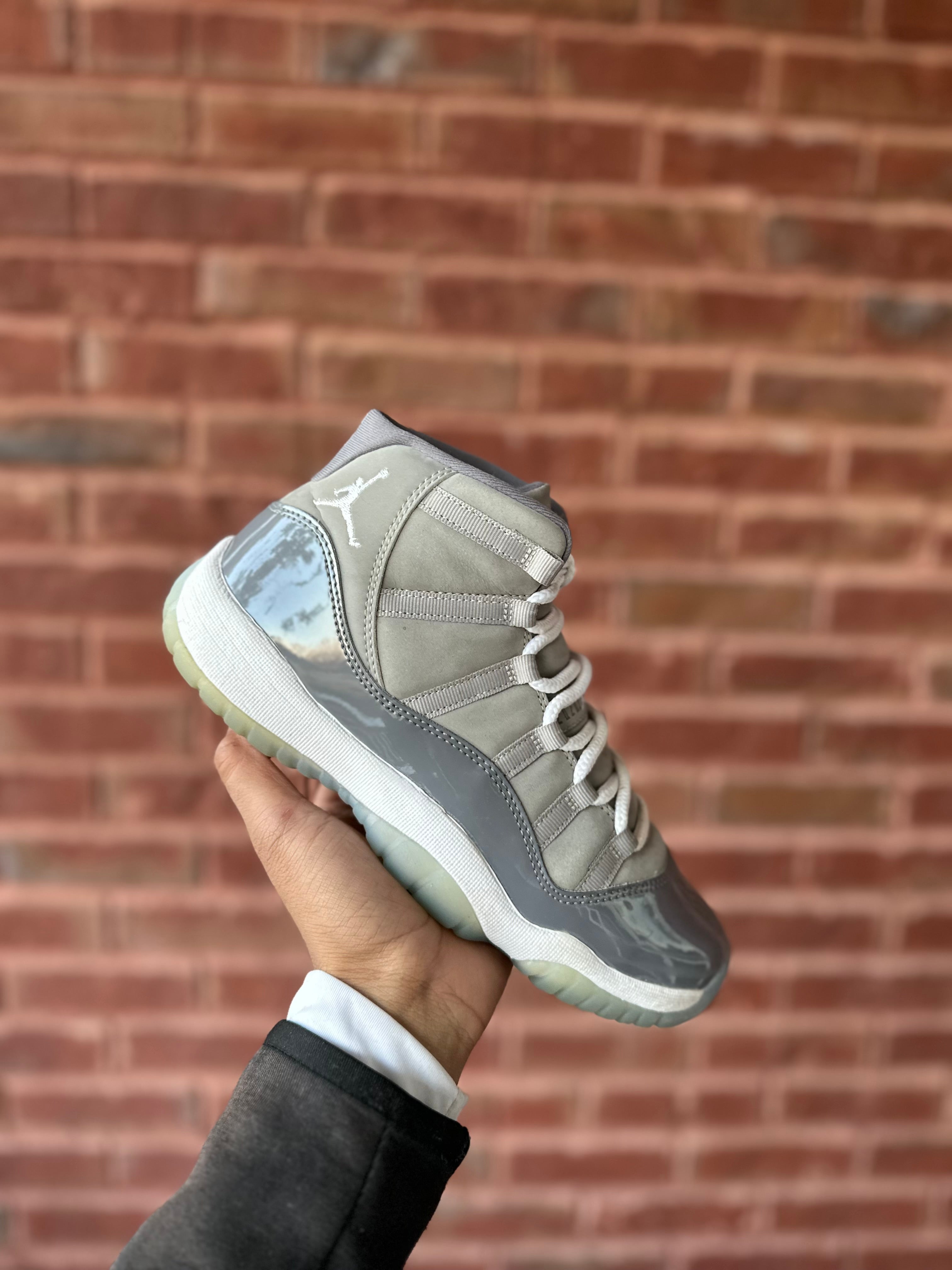 Size 6.5y - J11 high cool grey