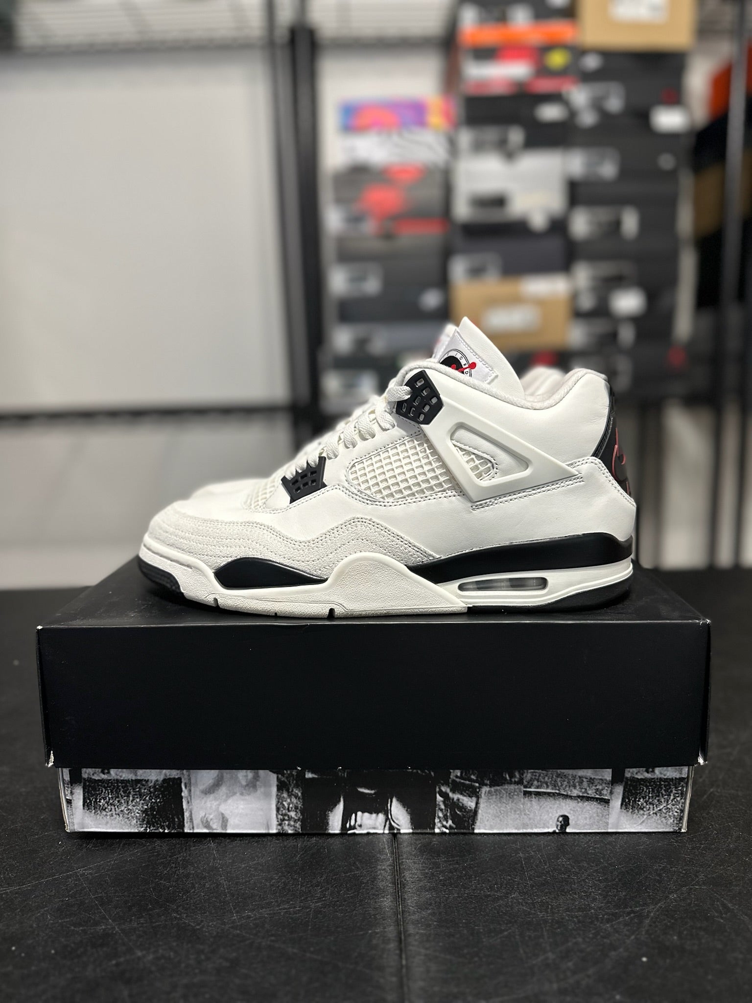 Size 13 - J4 Flight Club