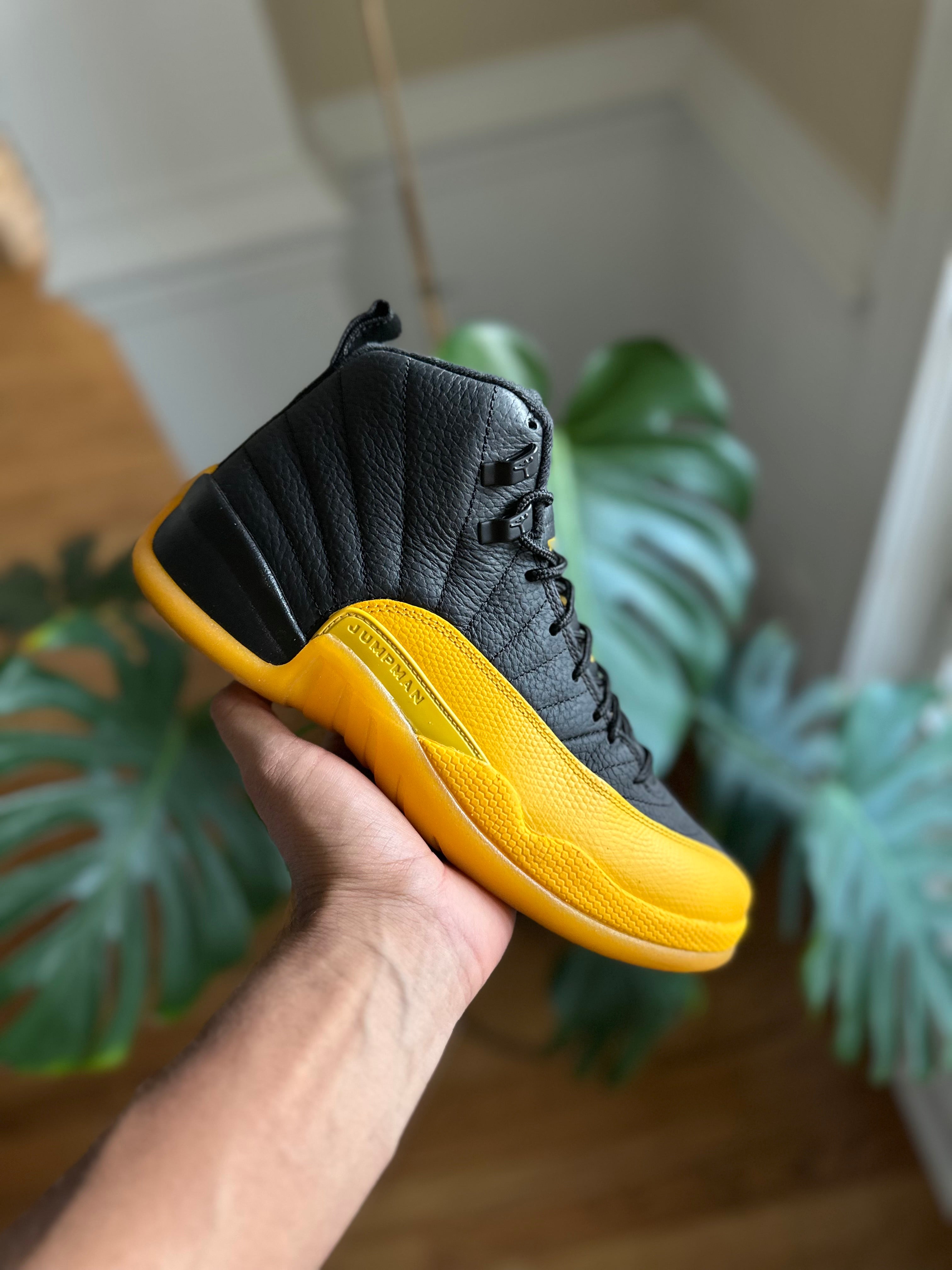 Size 8 - J12 university gold