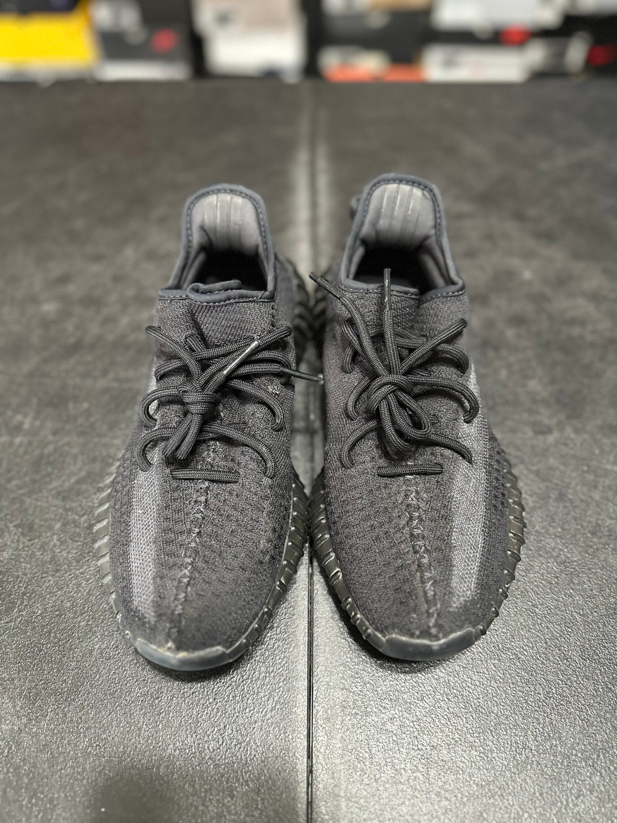 Size 7.5 - YZY onyx