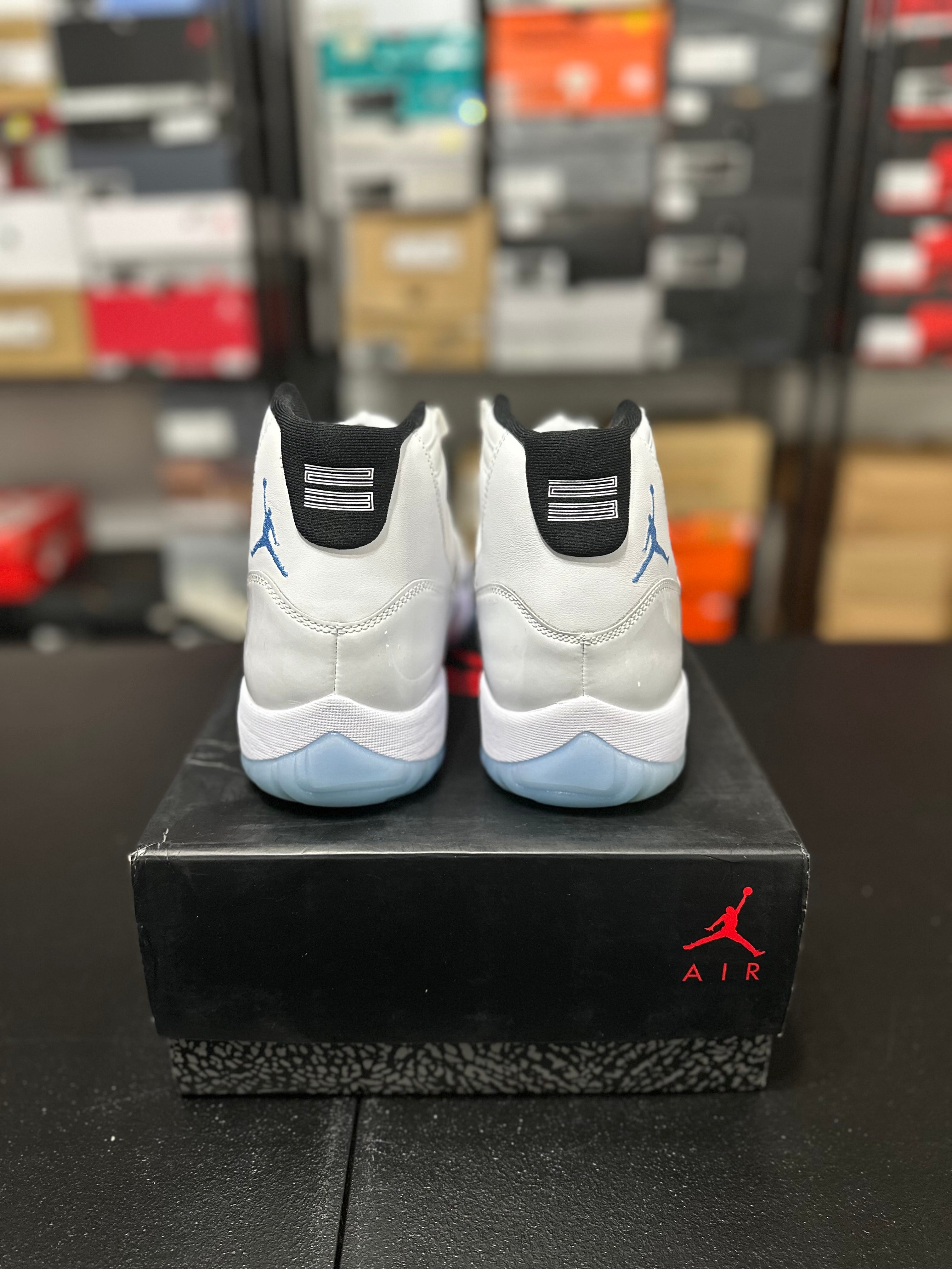 Size 11.5 - J11 legend blue 2024