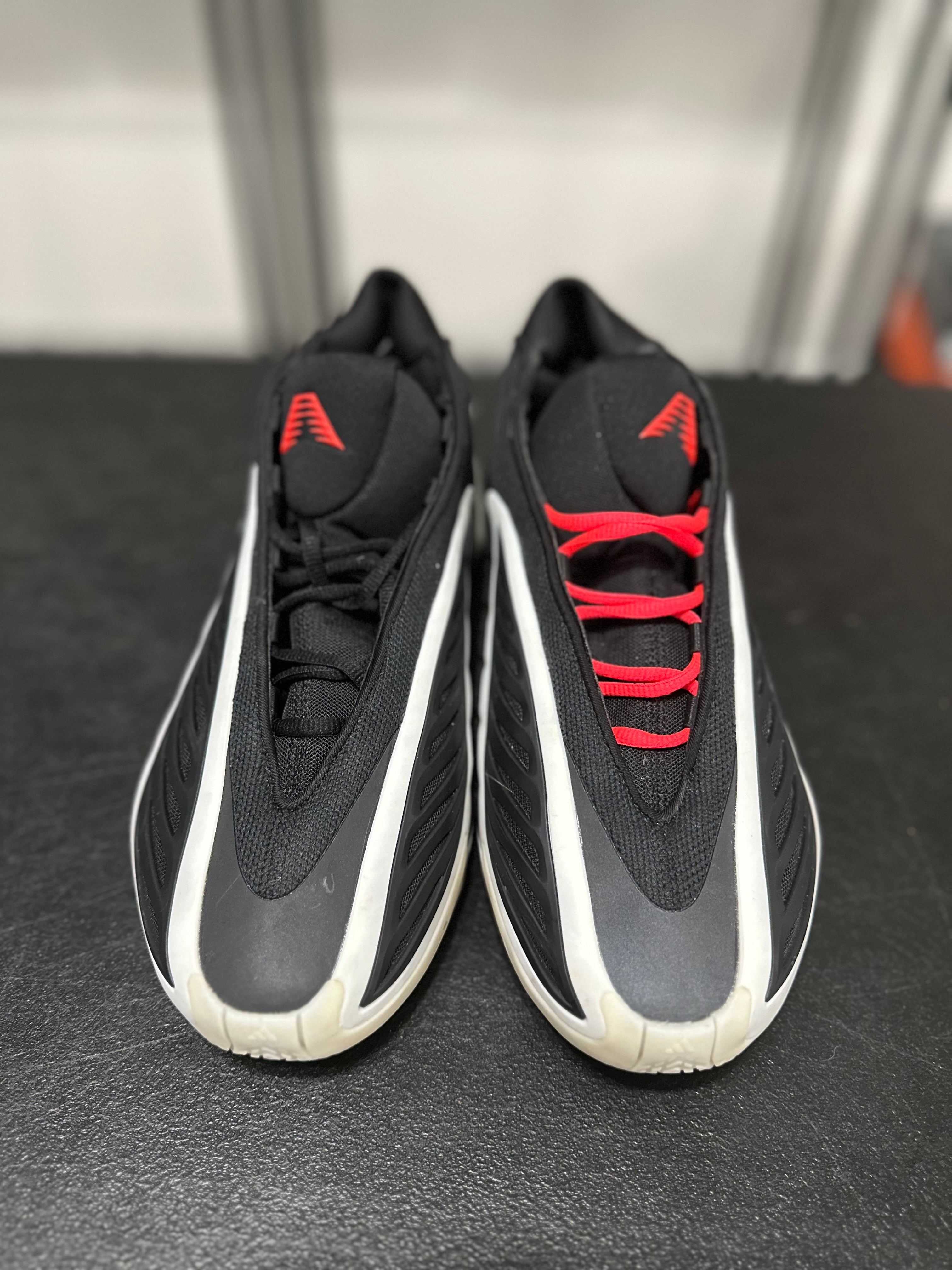 Size 11 - AE 2 black/white