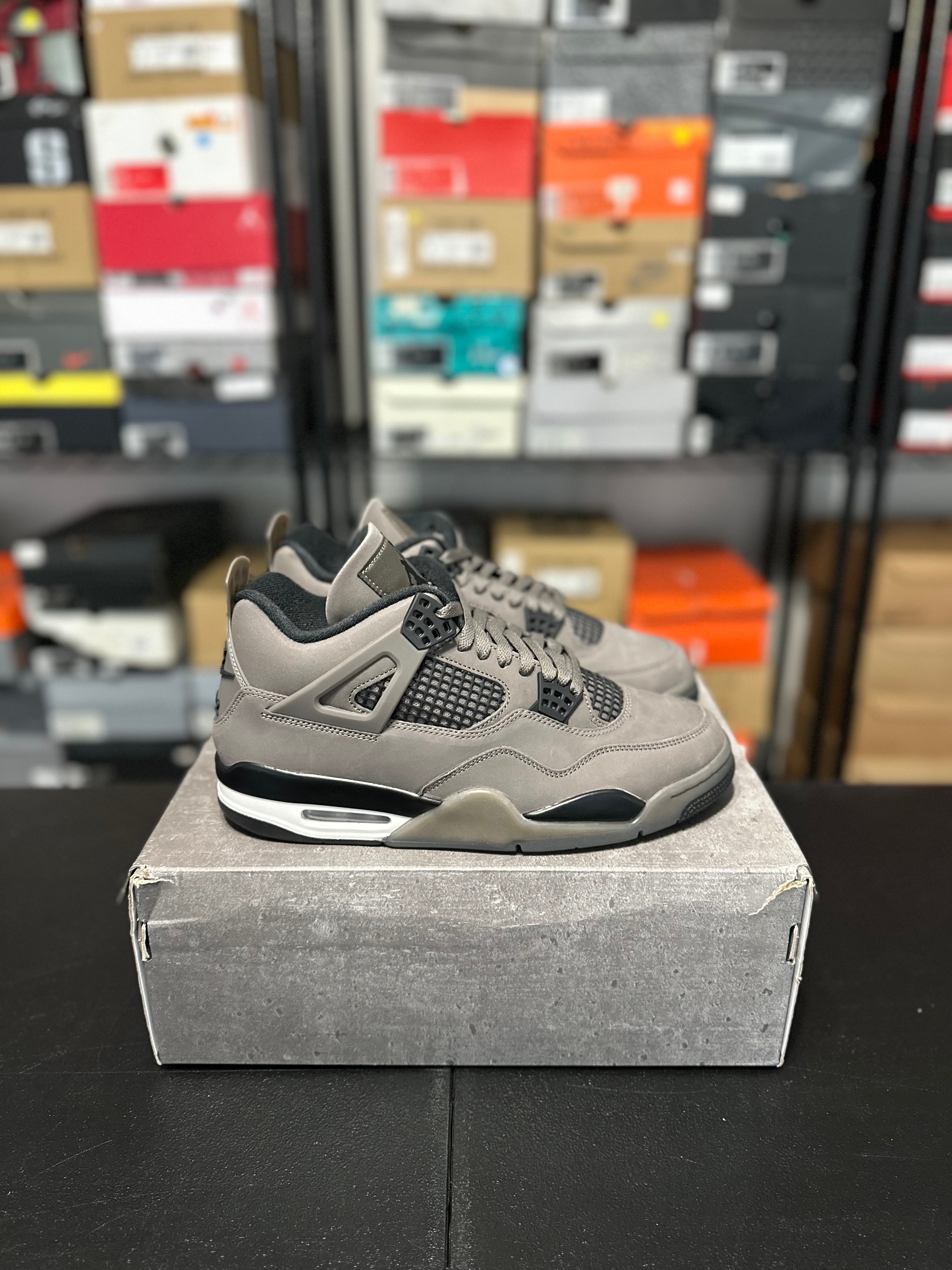 Size 10.5 - J4 cave stone DS