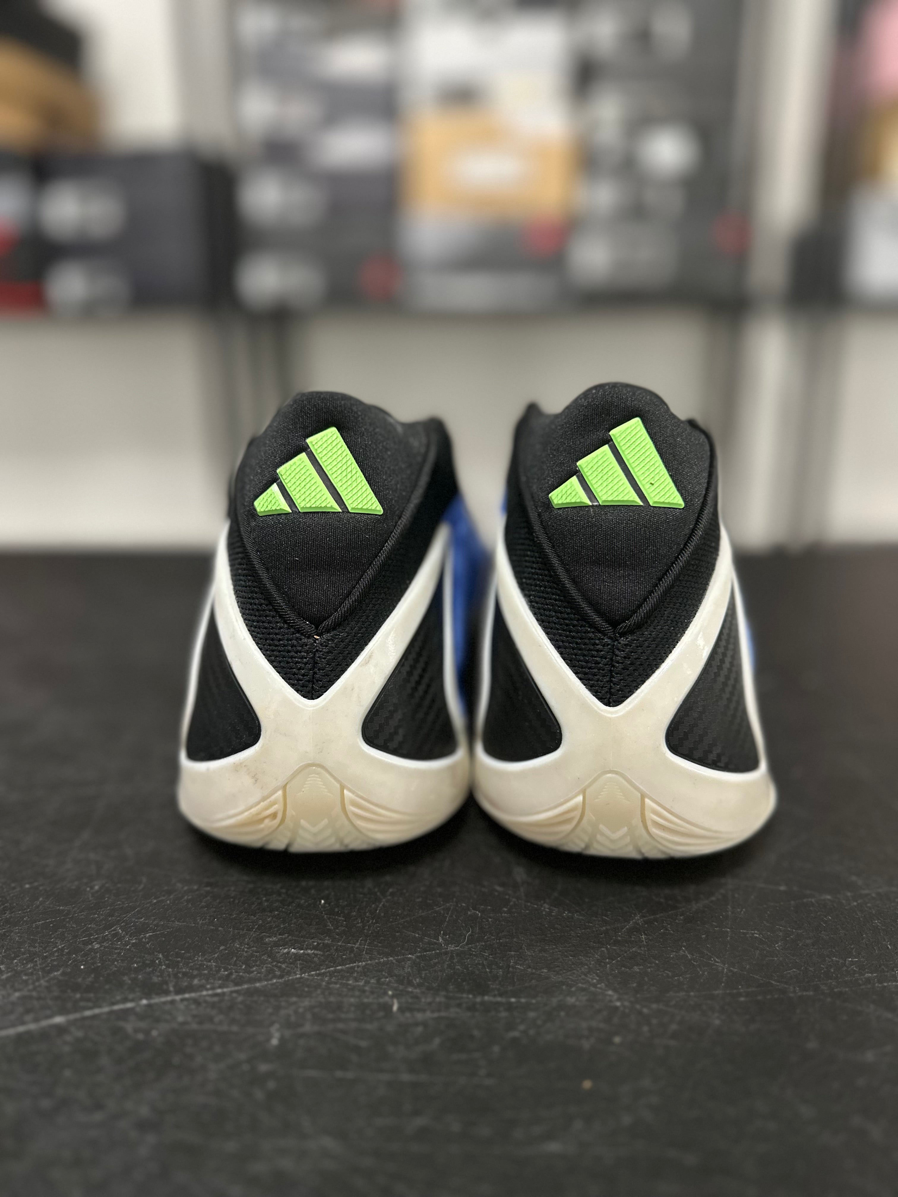 Size 10 - AE 2 blue/green