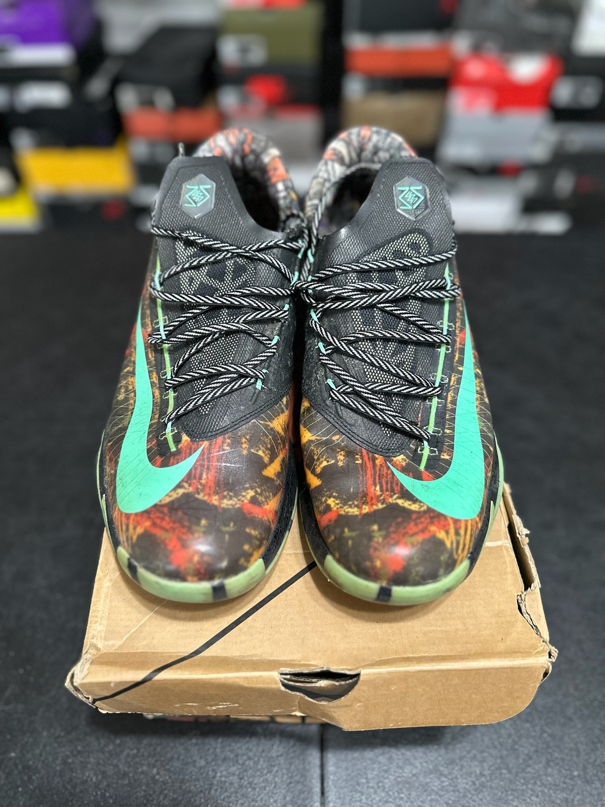 Size 14 - KD 6 Nola gumbo league illusion