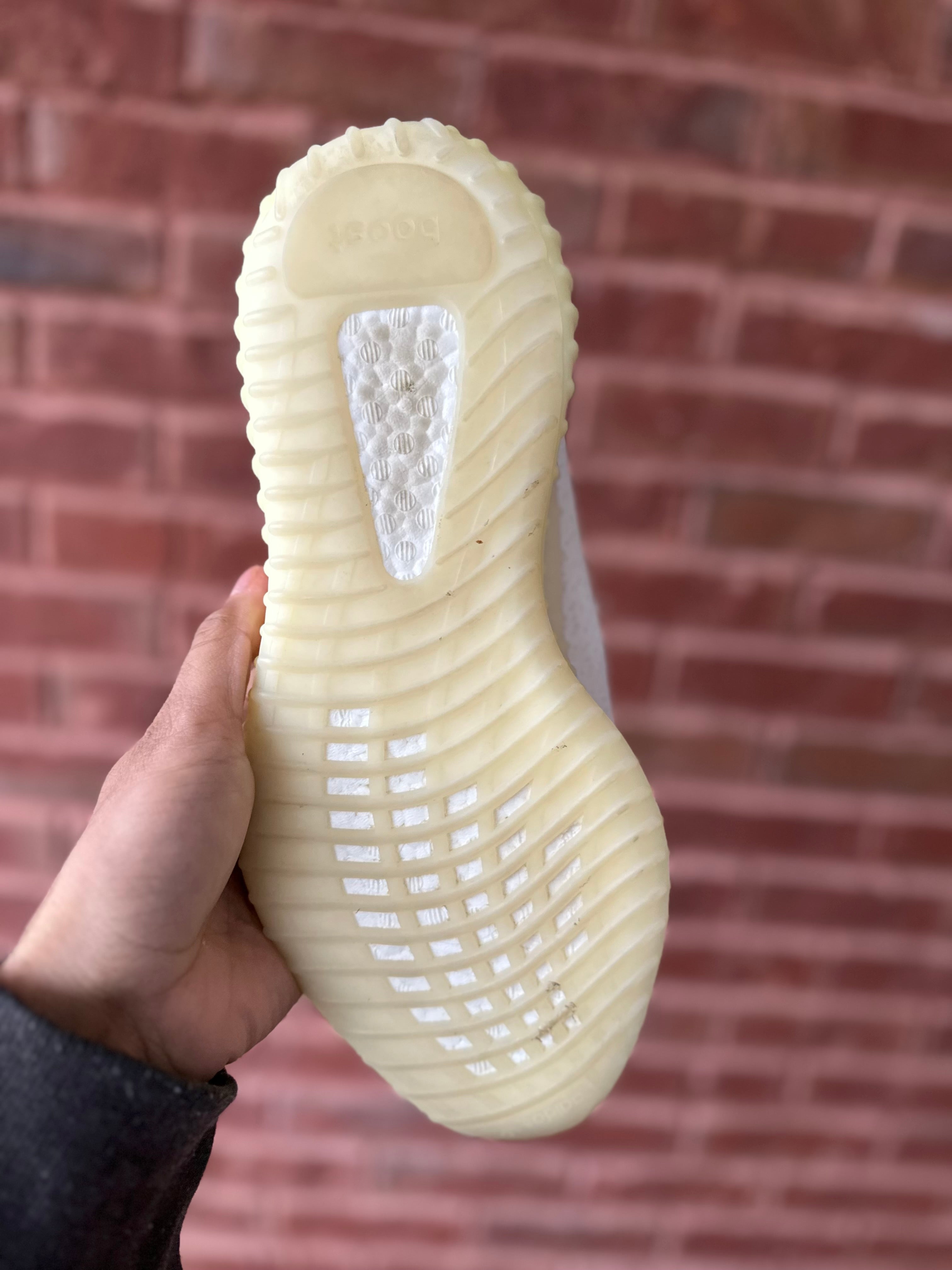 Size 11.5 - YZY 350 cream white/triple white