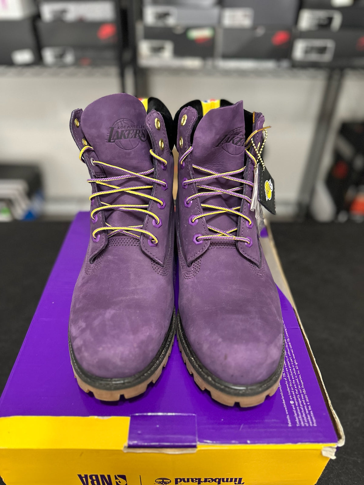 Size 11.5 - timberland 6” boot nba Los Angeles Lakers