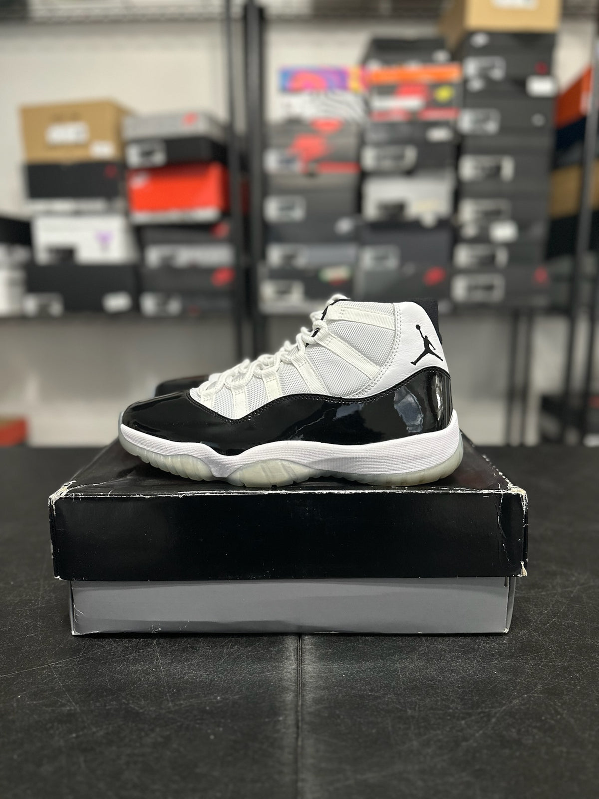 Size 8.5 - J11 Concord