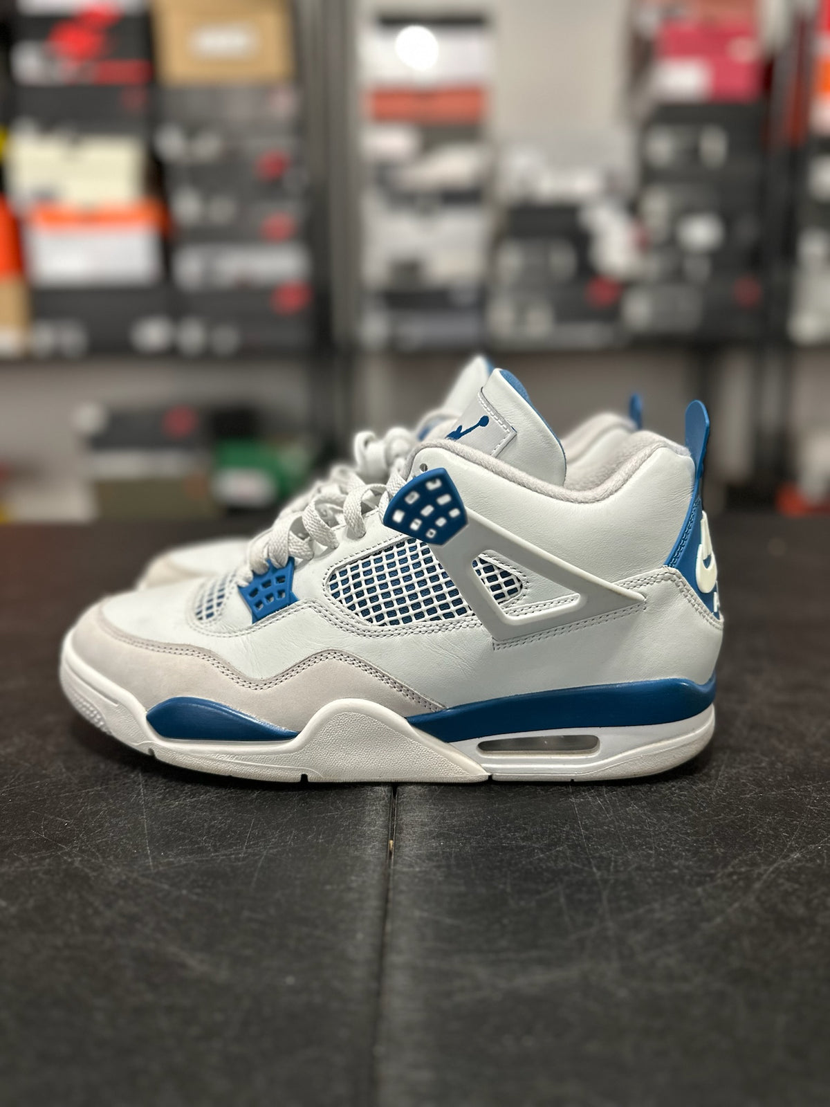 Size 10.5 - j4 military blue