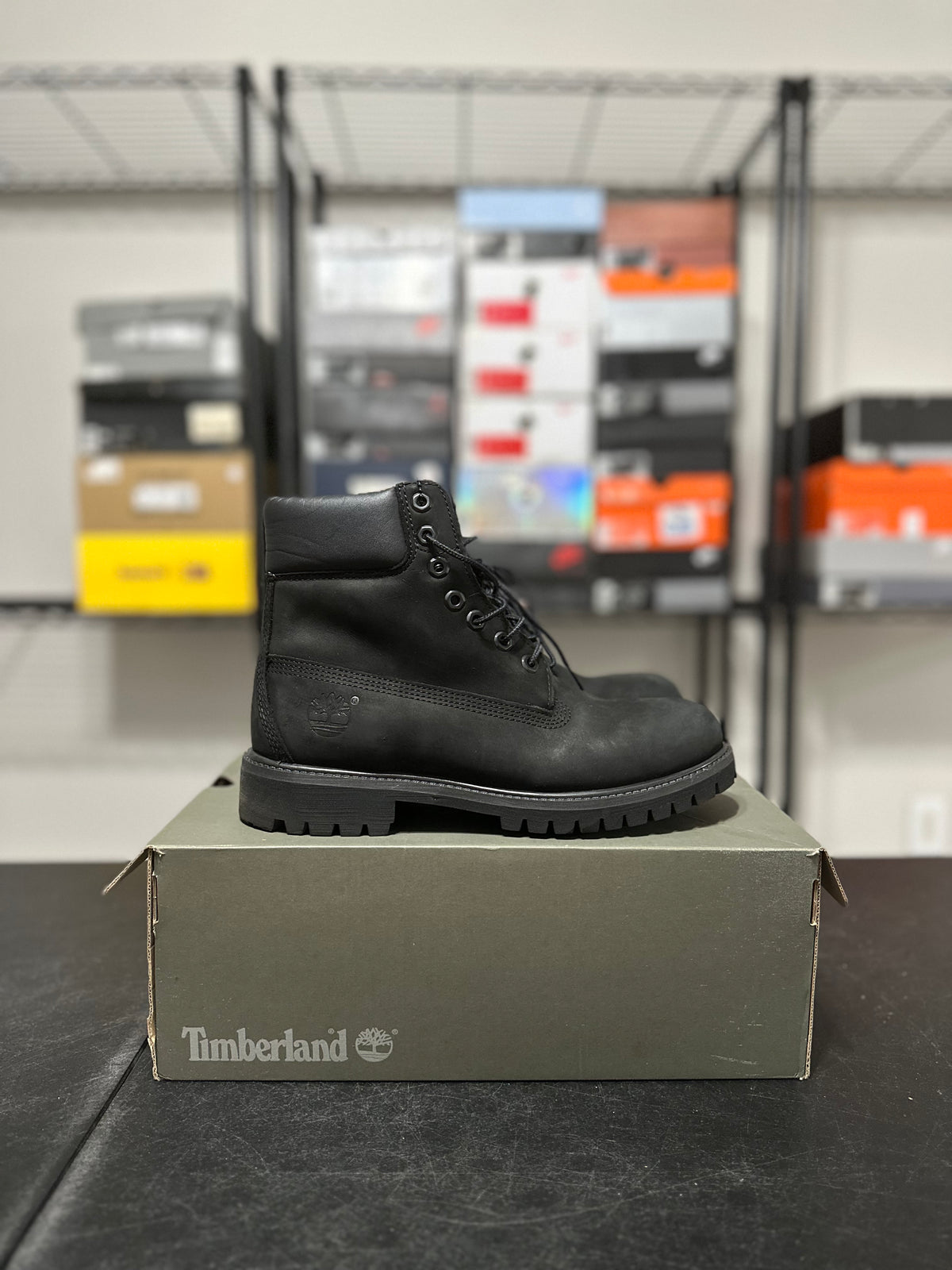 Size 8 - Timberland 6in boot black