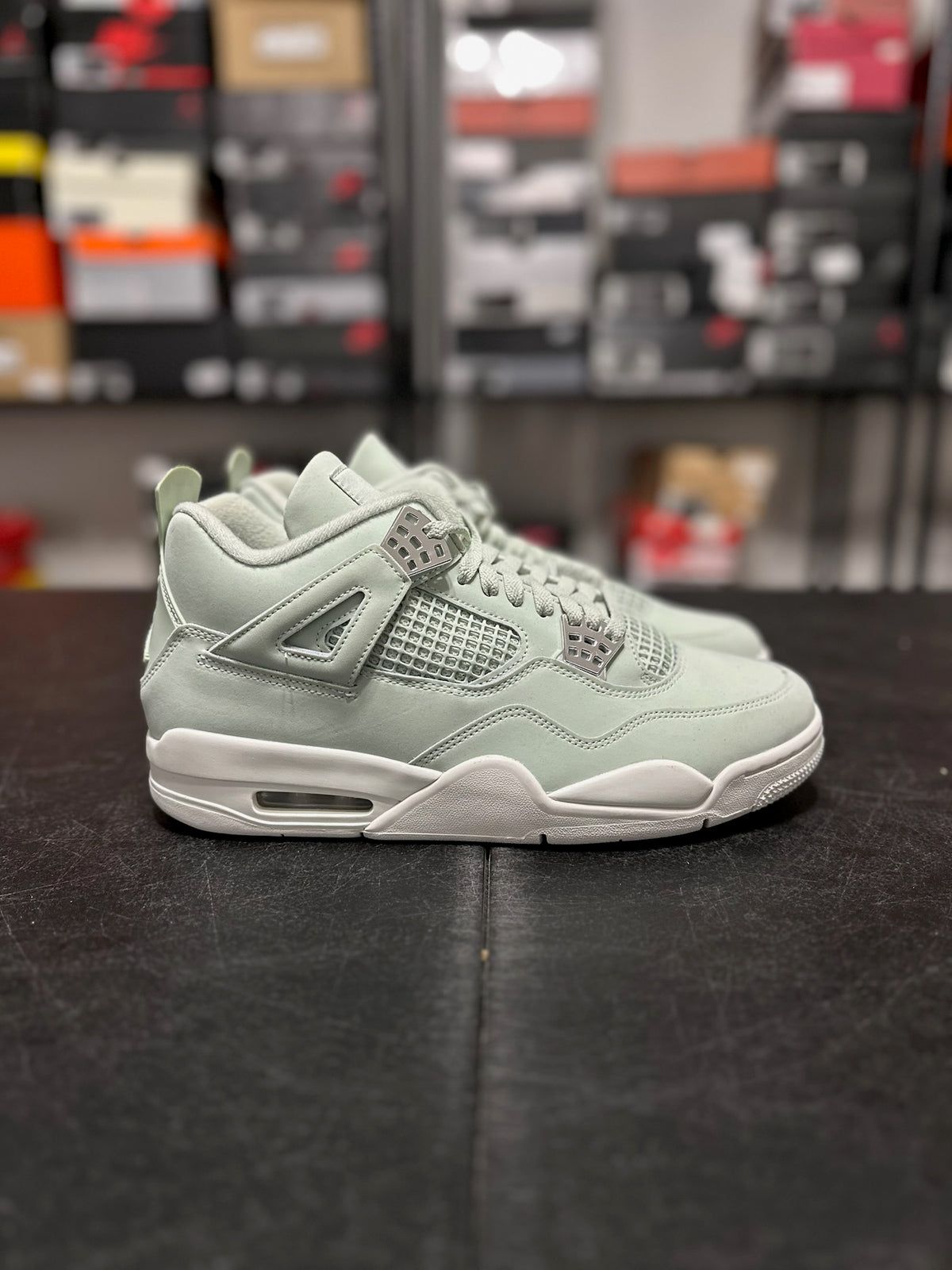 Size 10.5 - (12W) J4 Seafoam Sail DS