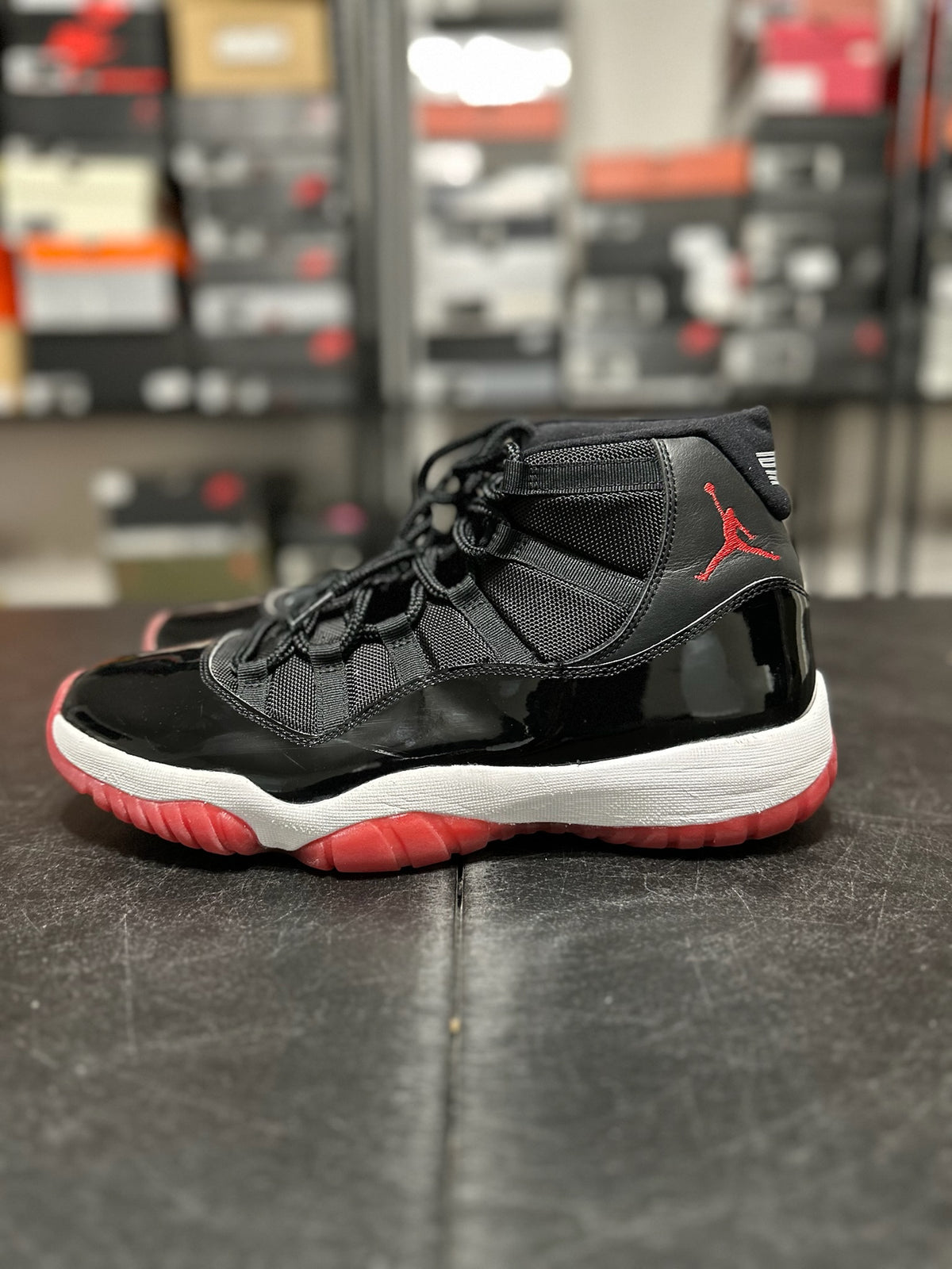 Size 12 - j11 playoffs bred