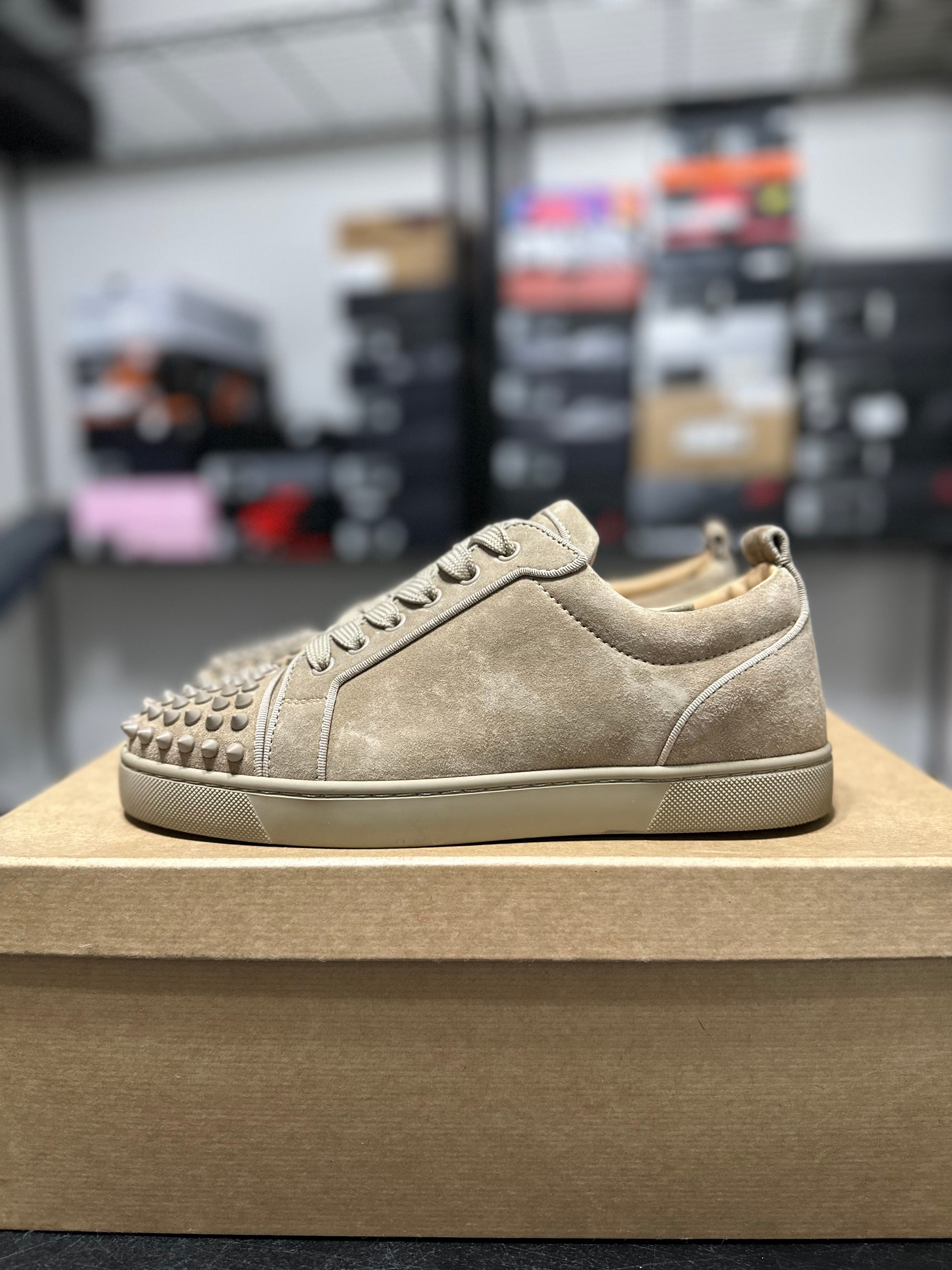 Size 7 - (40) Christian Louboutin light brown