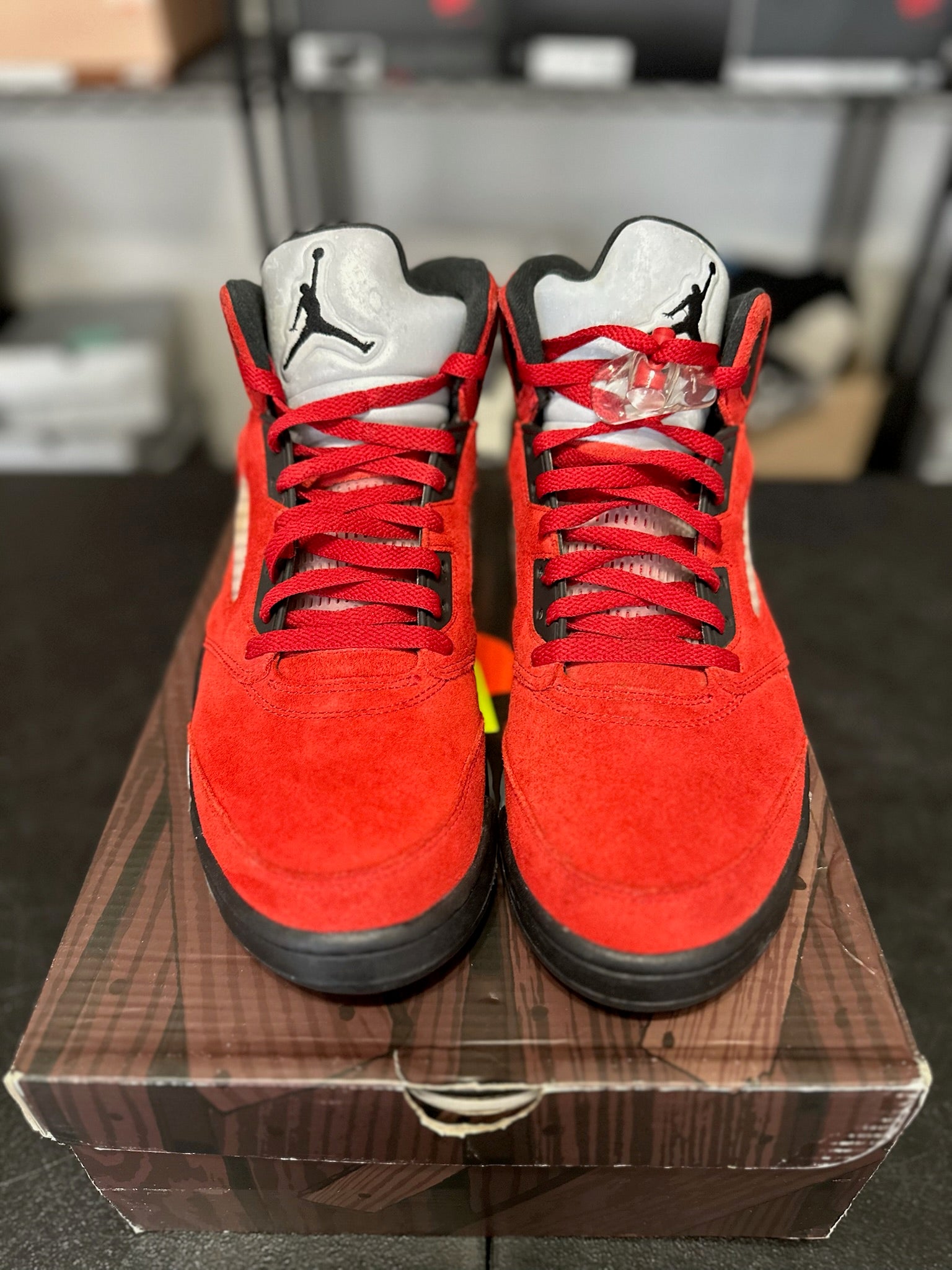 Size 11 - J5 Raging Bull Red