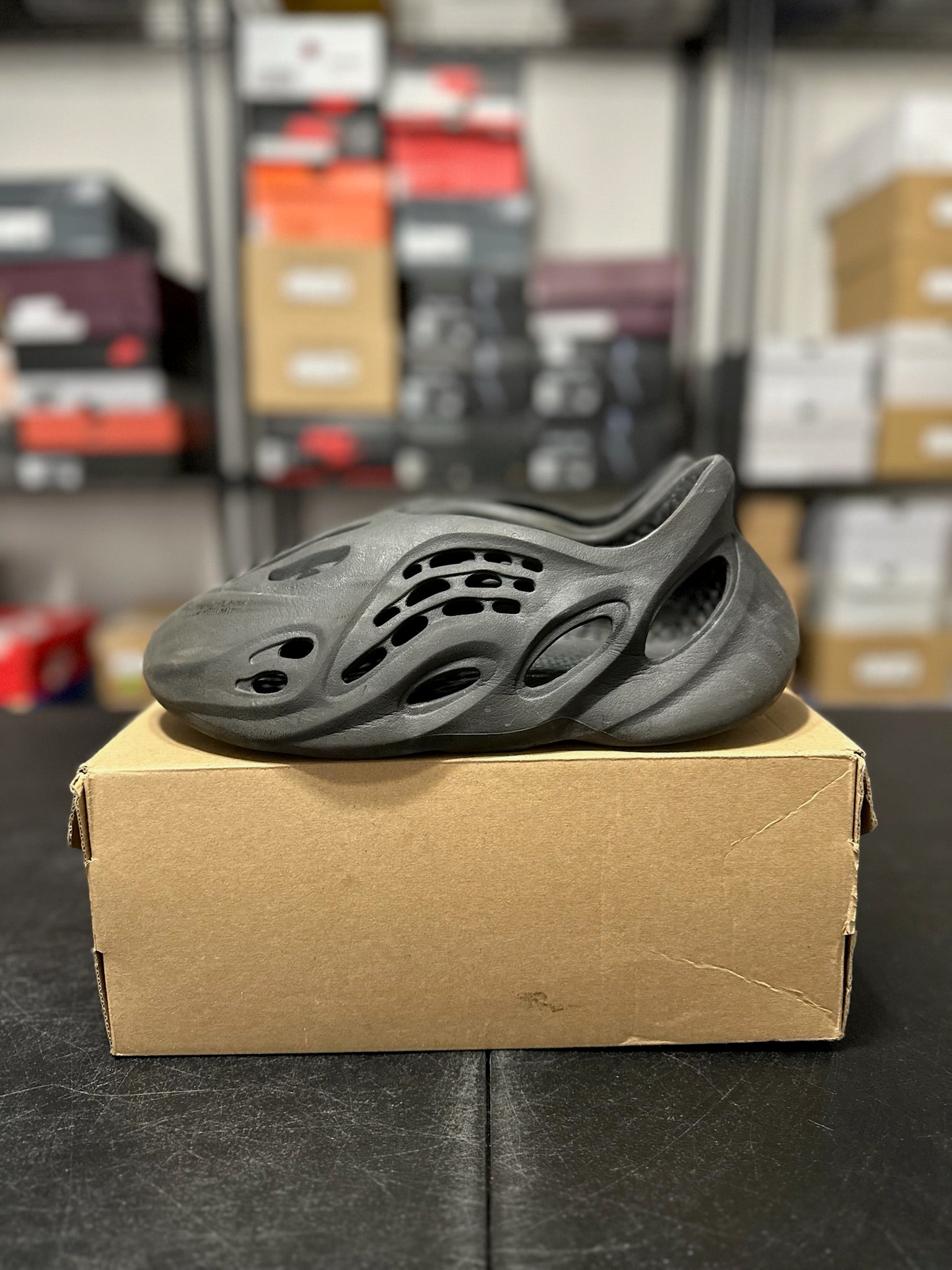Size 9 - YZY Foam RNR Onyx