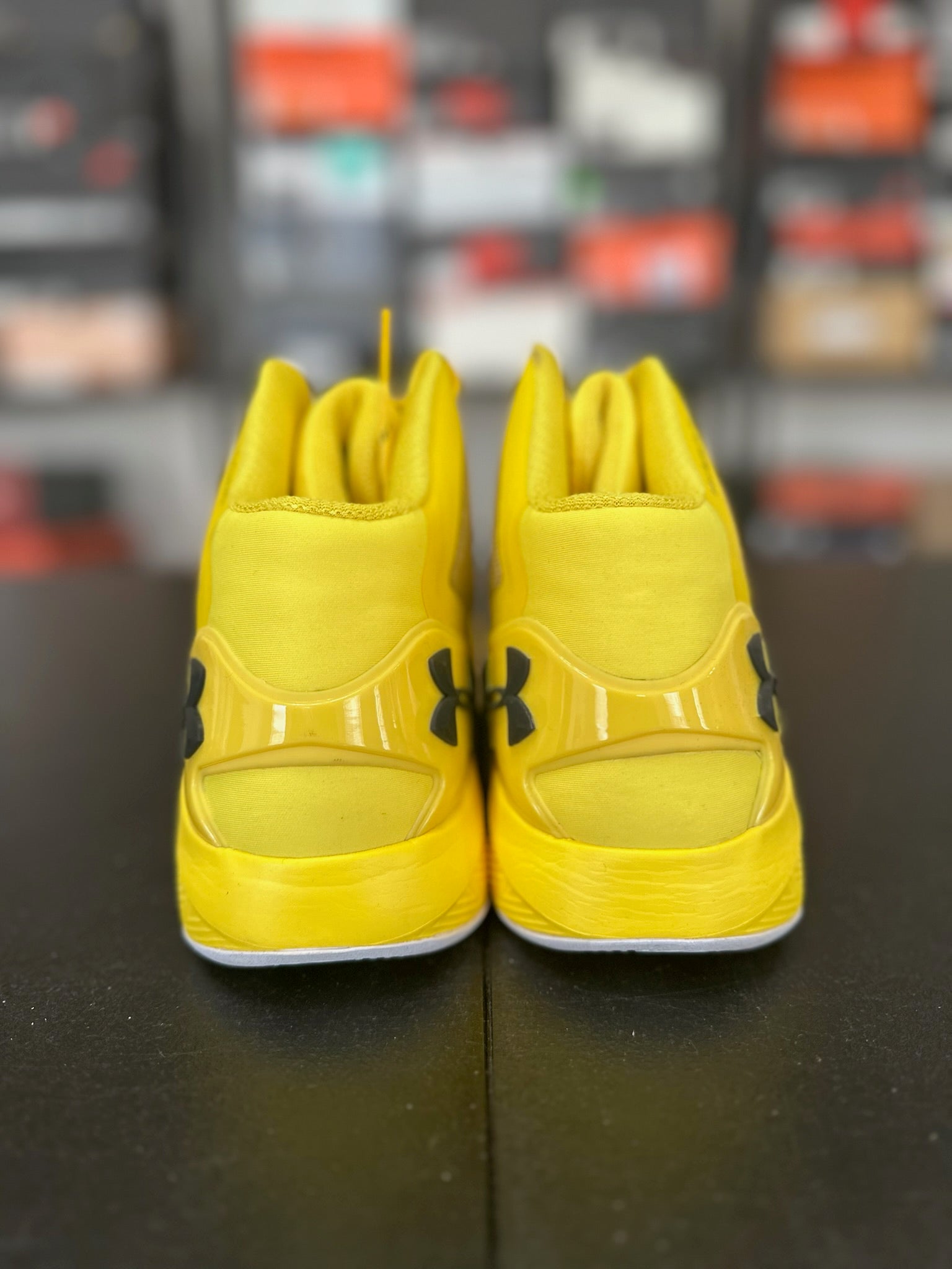 Size 9.5 - UA ClutchFit Yellow/White