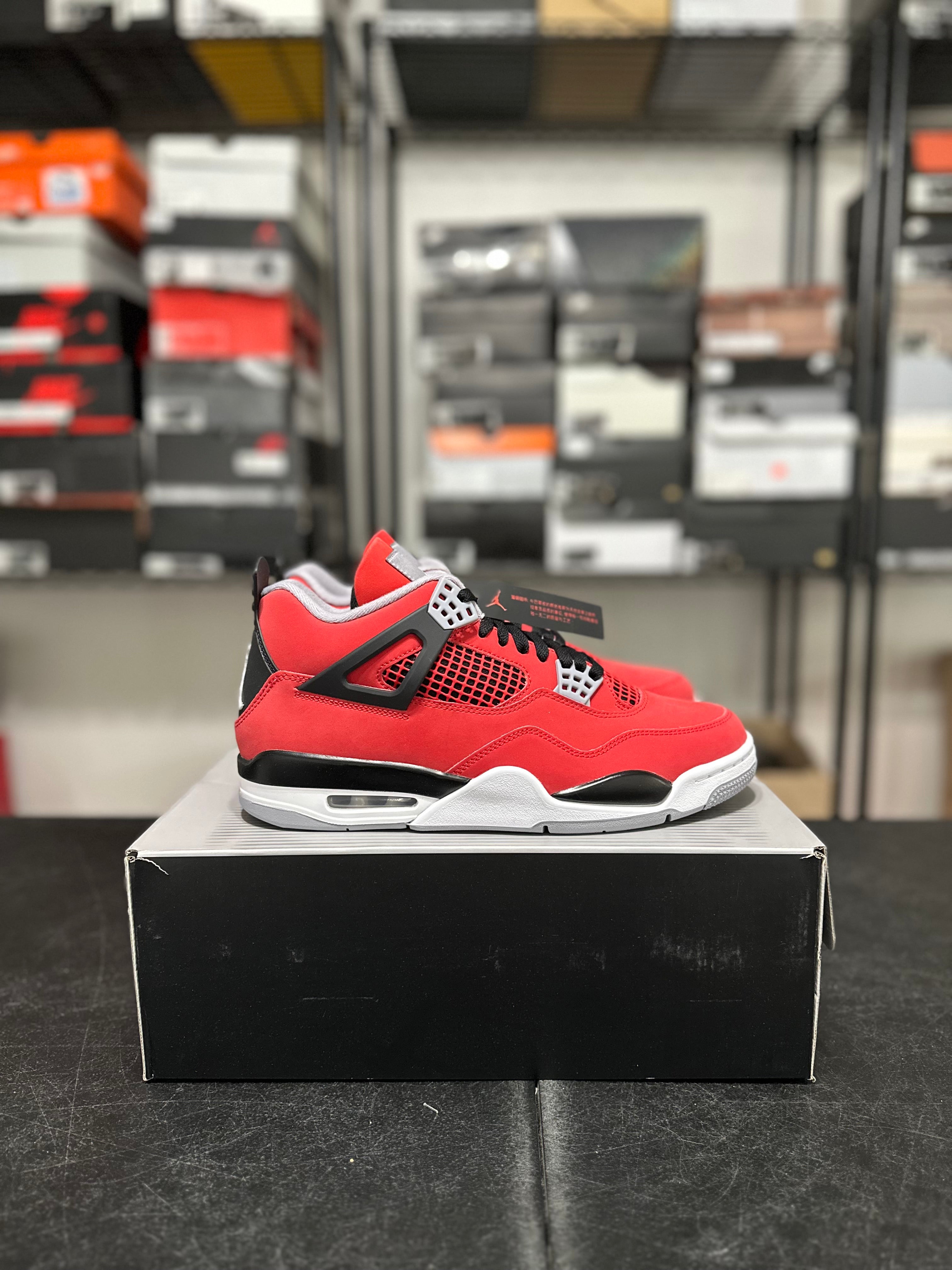 Size 11 - J4 toro DS