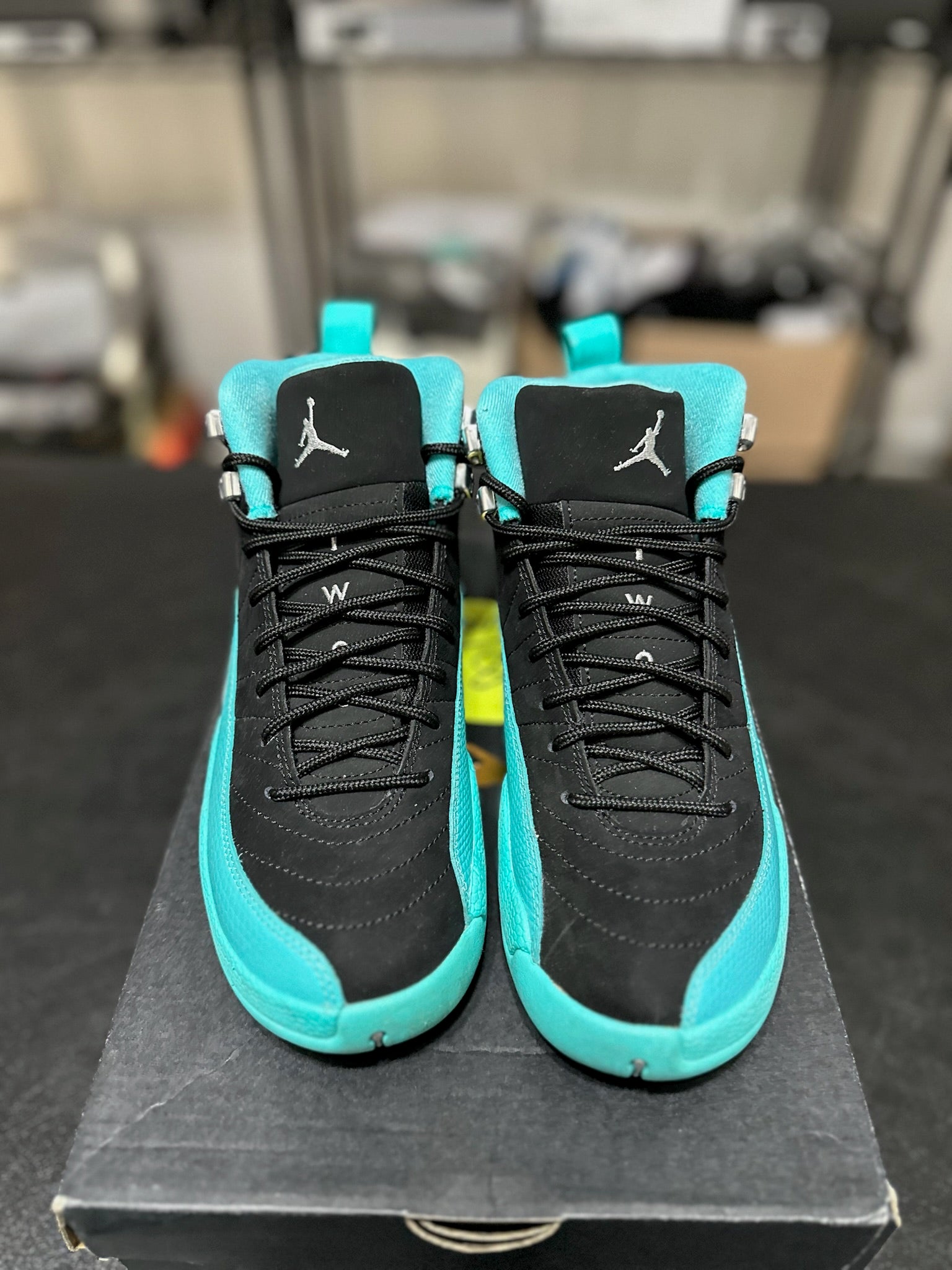 Size 5Y - J12 Hyper Jade