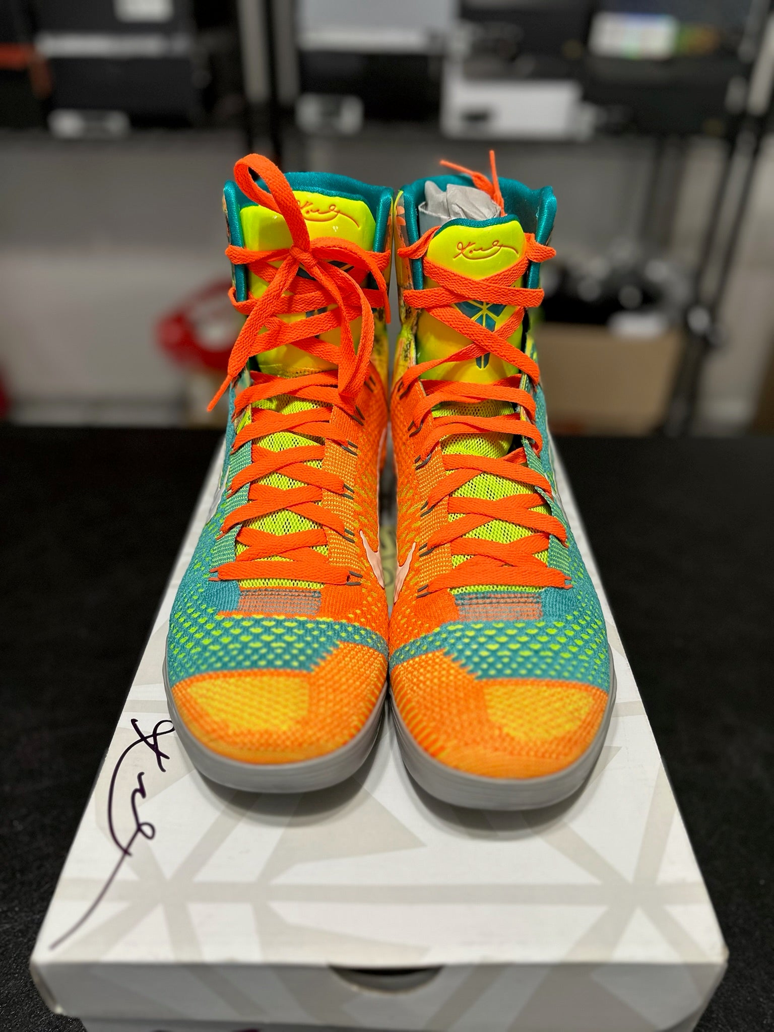 Size 10.5 - Kobe 9 Elite Influence