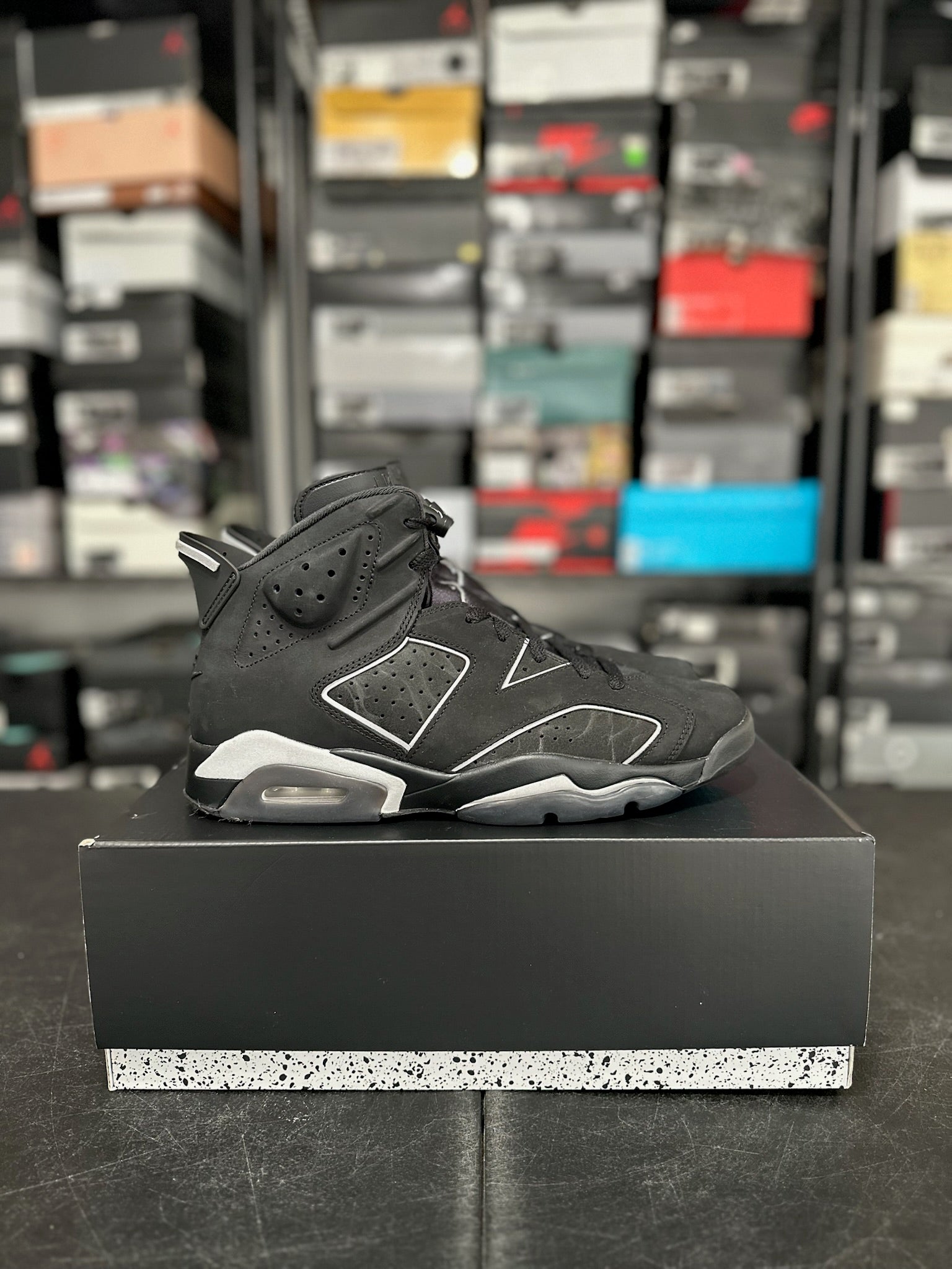 Size 11 - J6 Cap and Gown
