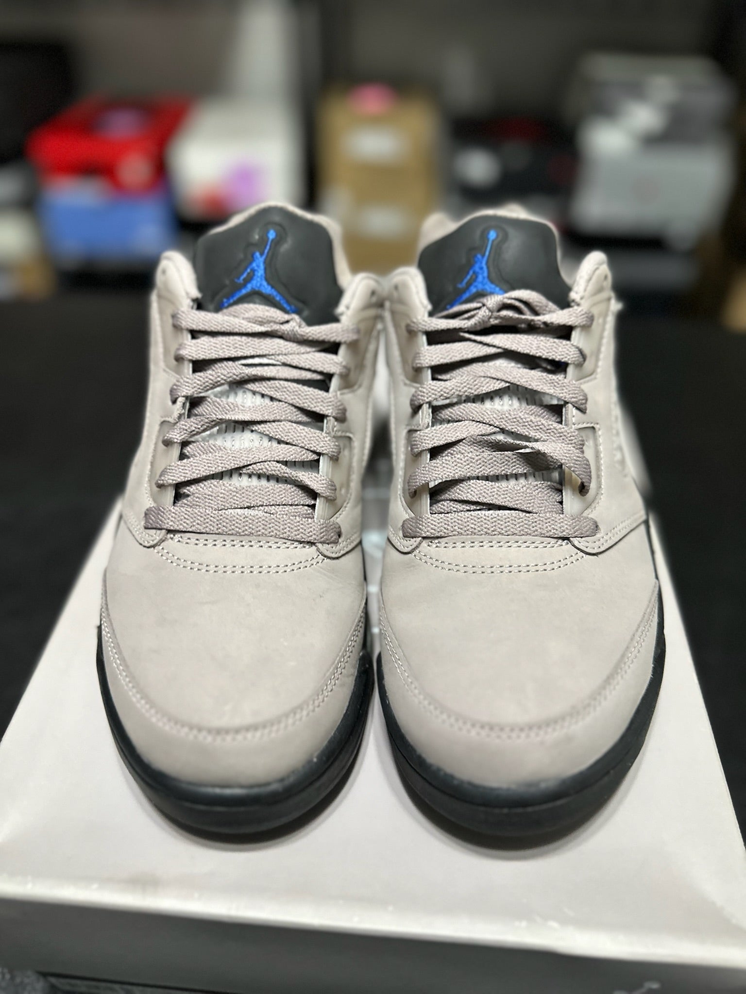 Size 10 - J5 Low PSG