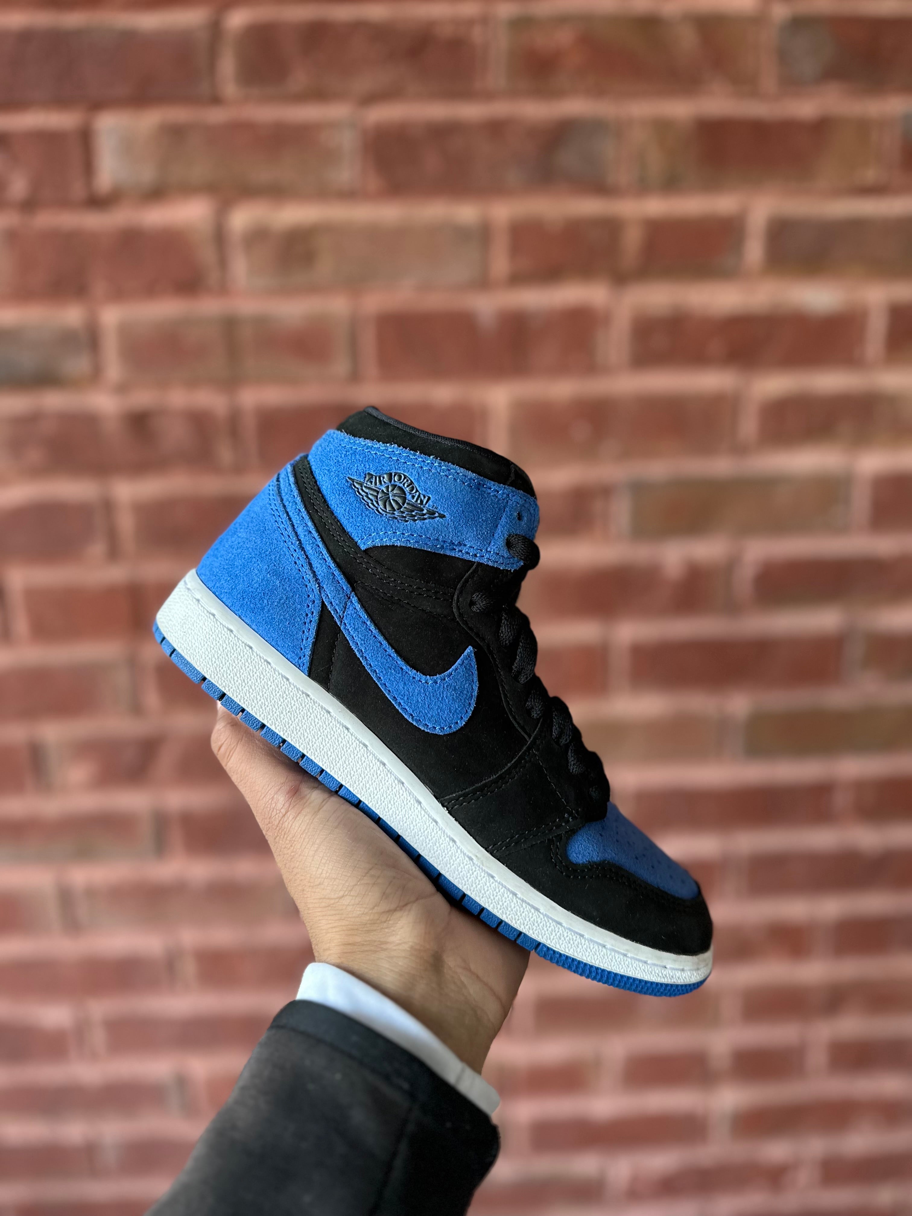 Size 4.5Y - J1 reimagined royal