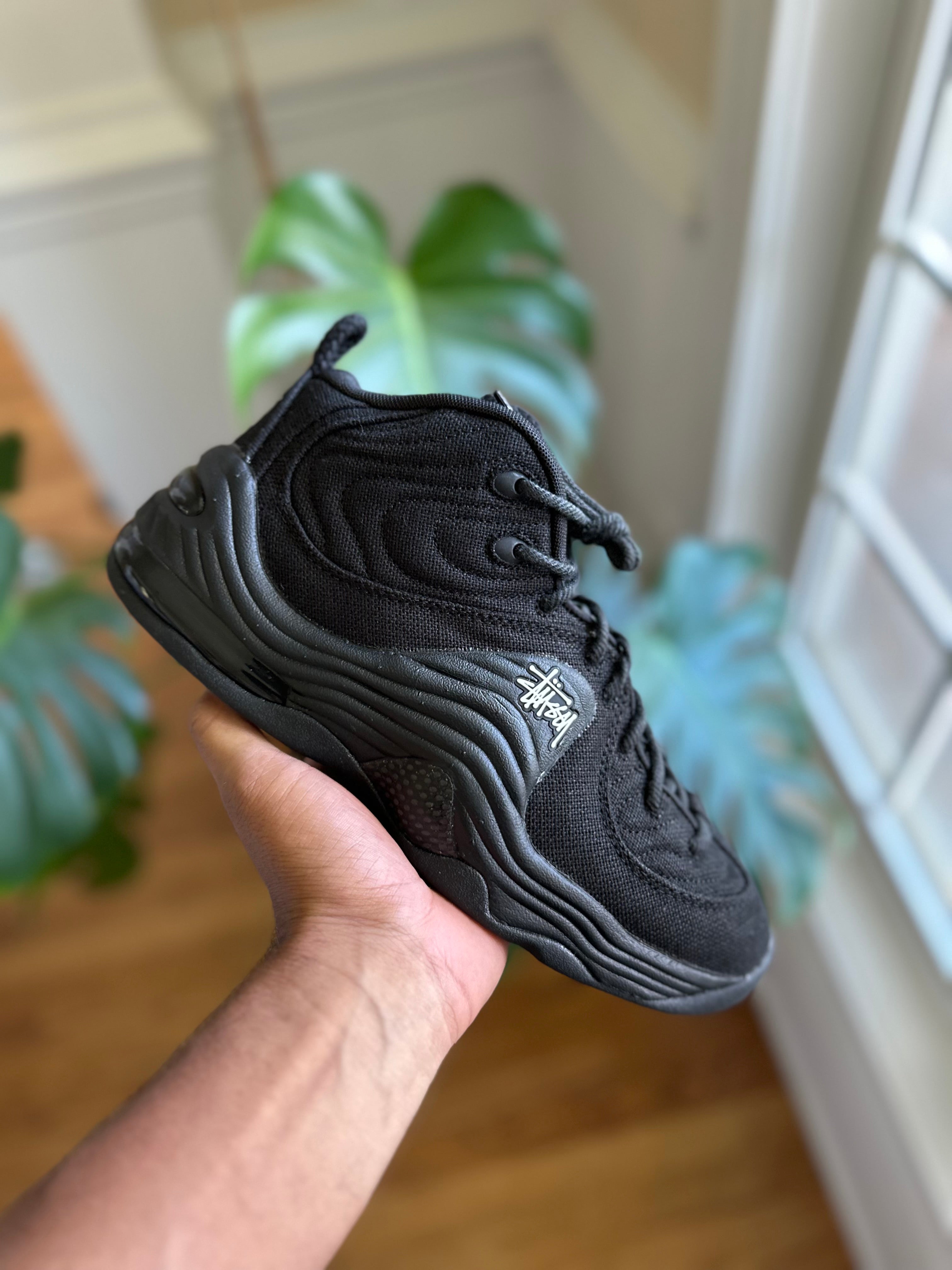 Size 9 - air penny 2 Stussy