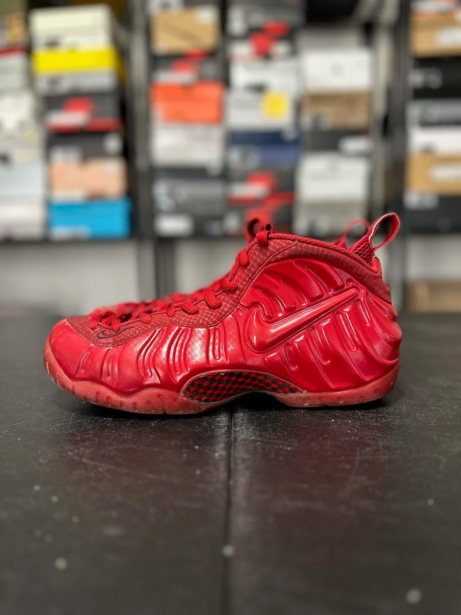 Size 9.5 - Foamposite Pro Red October