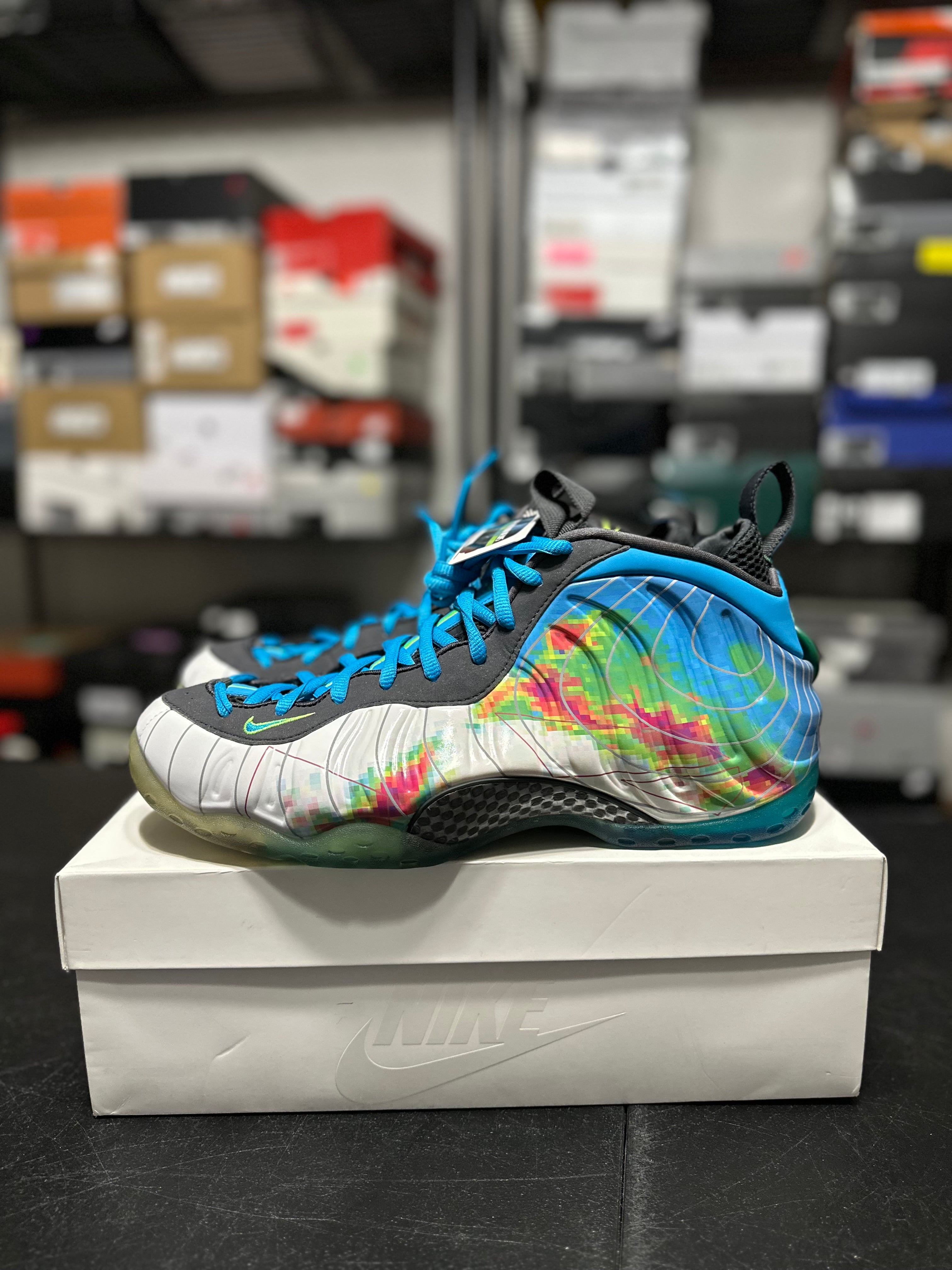 Size 13 - Foamposite weatherman DS