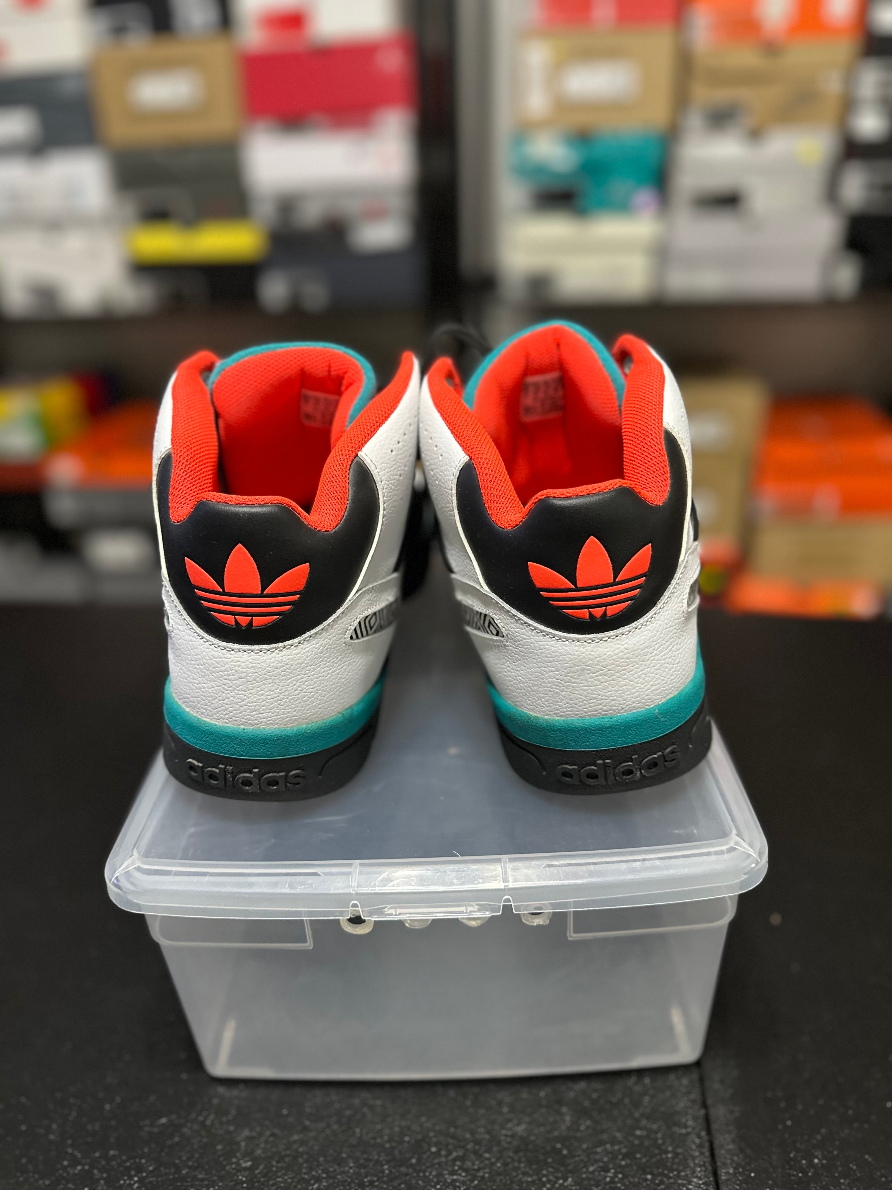 Size 14 - adidas mutumbo tr block