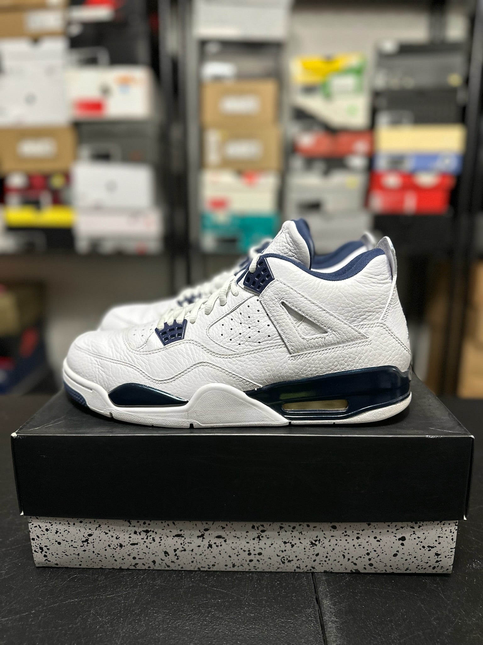 Size 12 - J4 Columbia