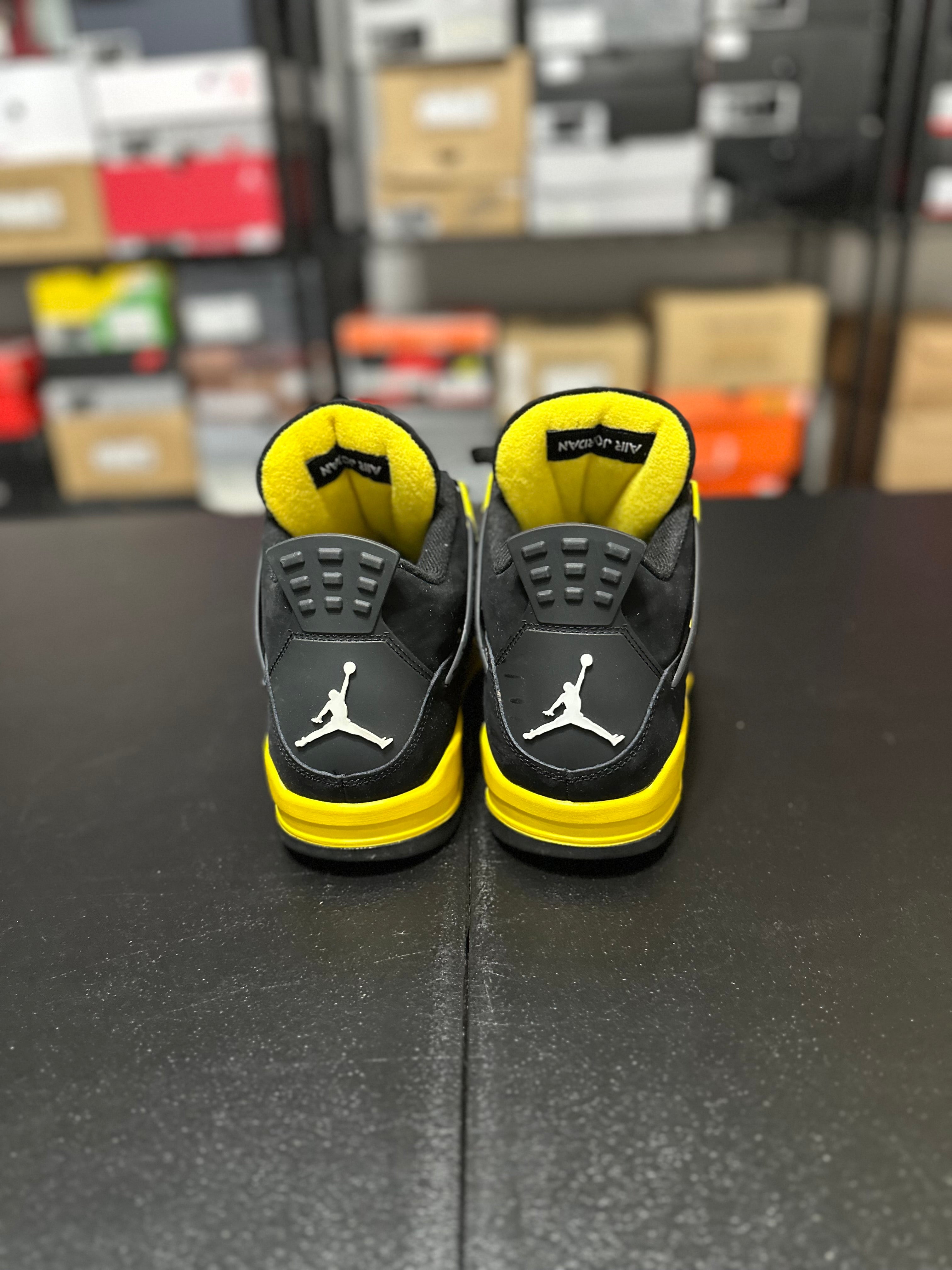 Size 11 - J4 yellow Thunder