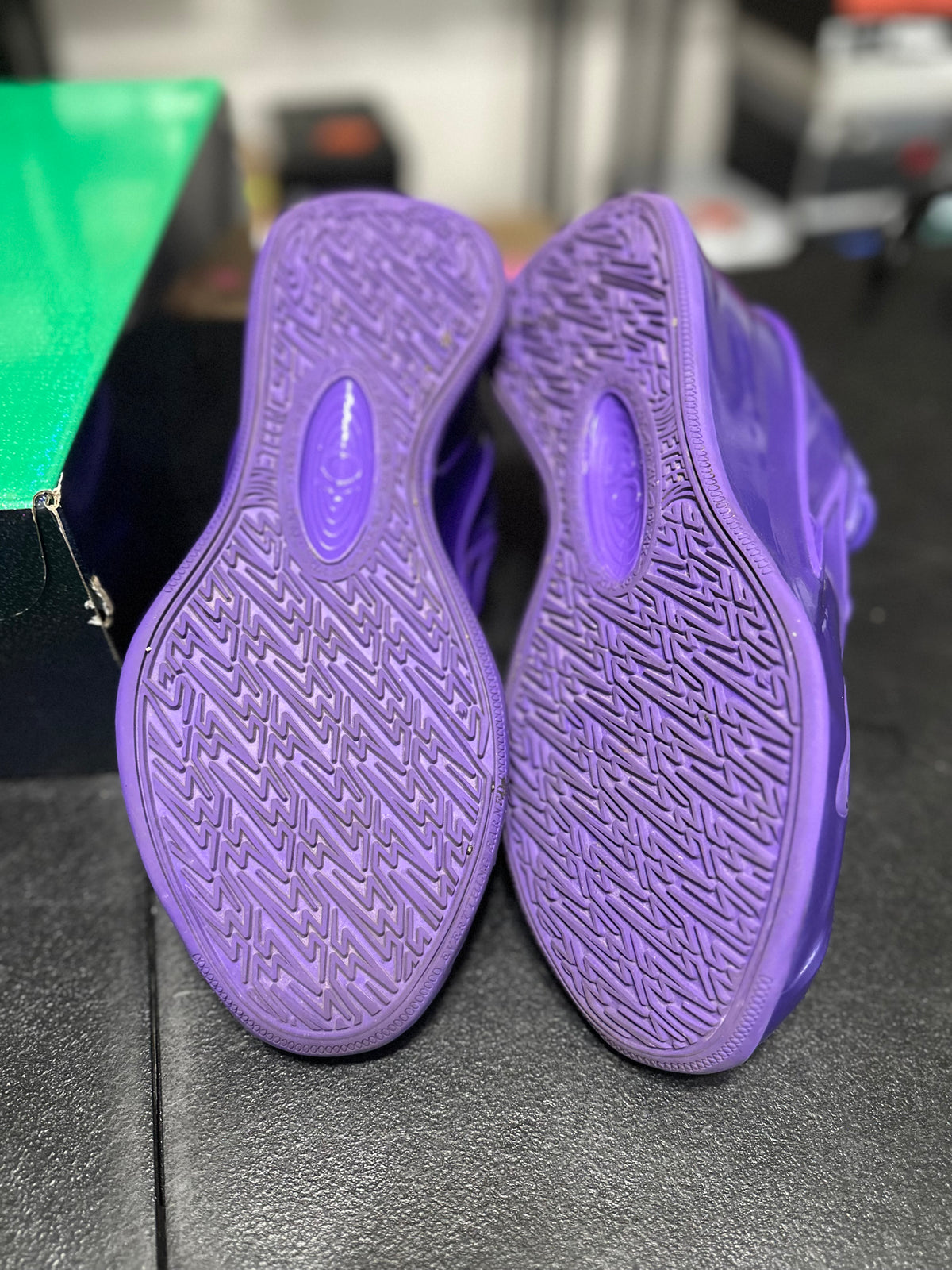 Size 10.5 - KD 19 field purple