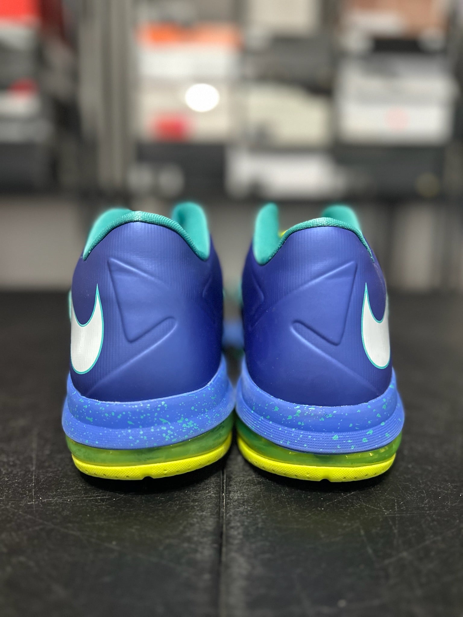 Size 11 - LeBron 10 Low Sprite