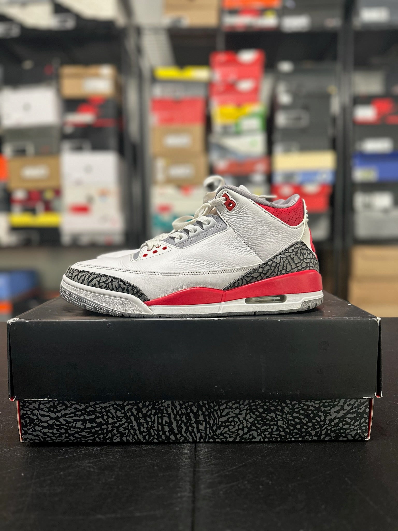 Size 10.5 - J3 Fire Red