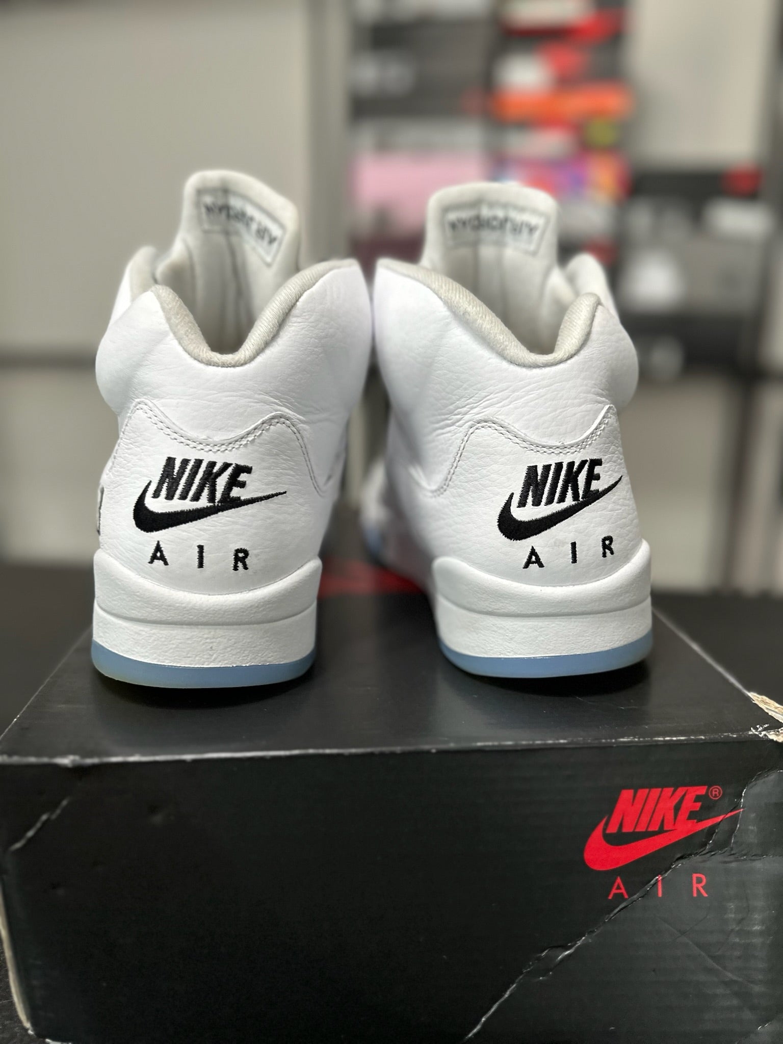 Size 10 - J5 White Metallic
