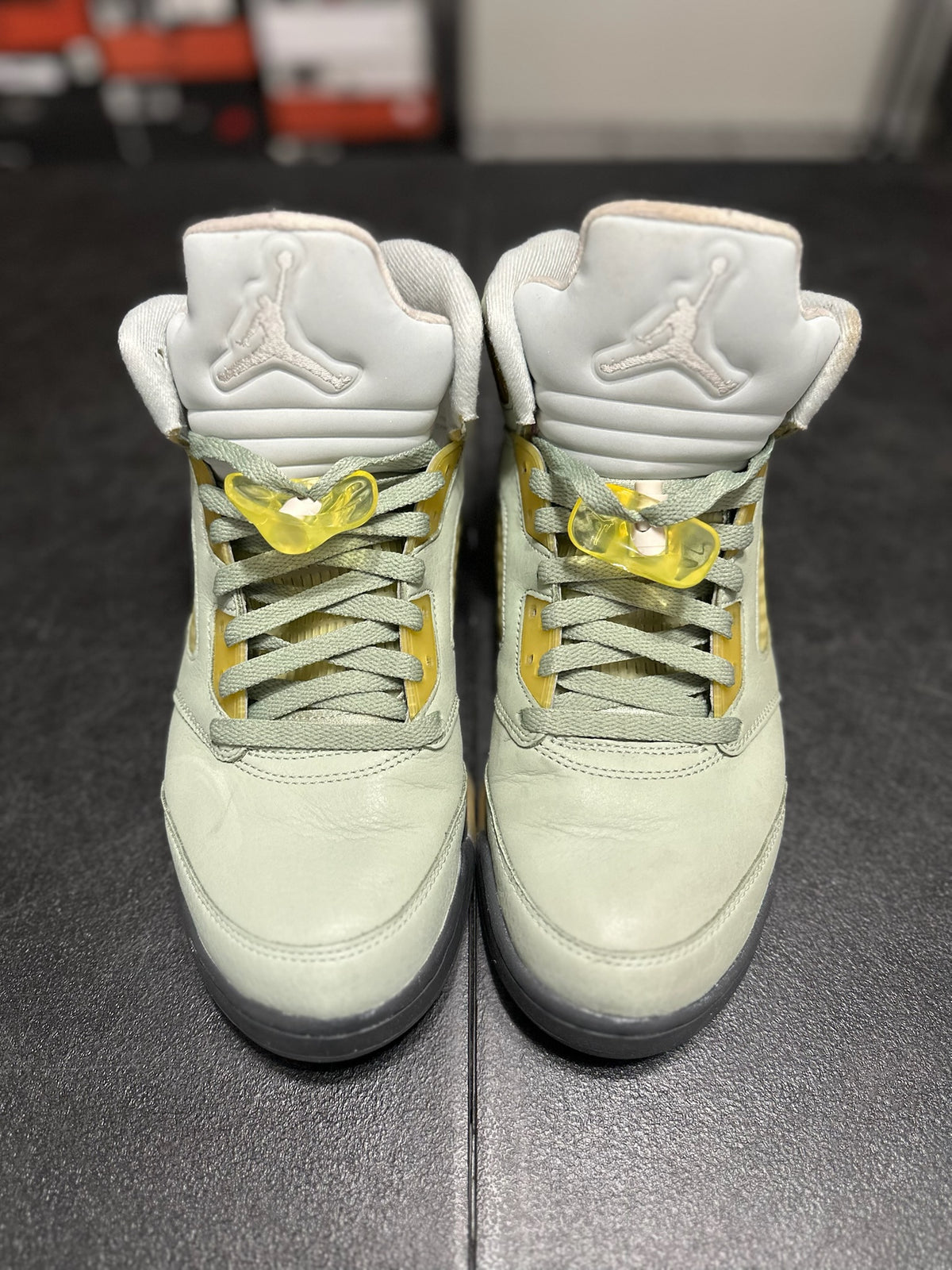 Size 9.5 - j5 Jade horizon