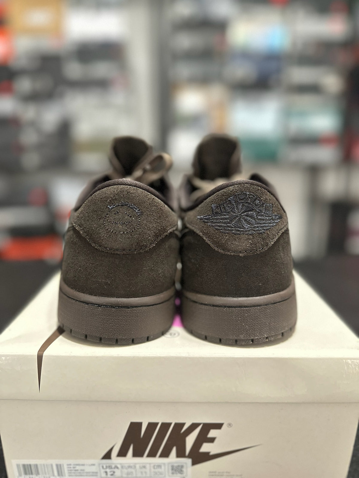 Size 12 - j1 low Travis Scott velvet brown